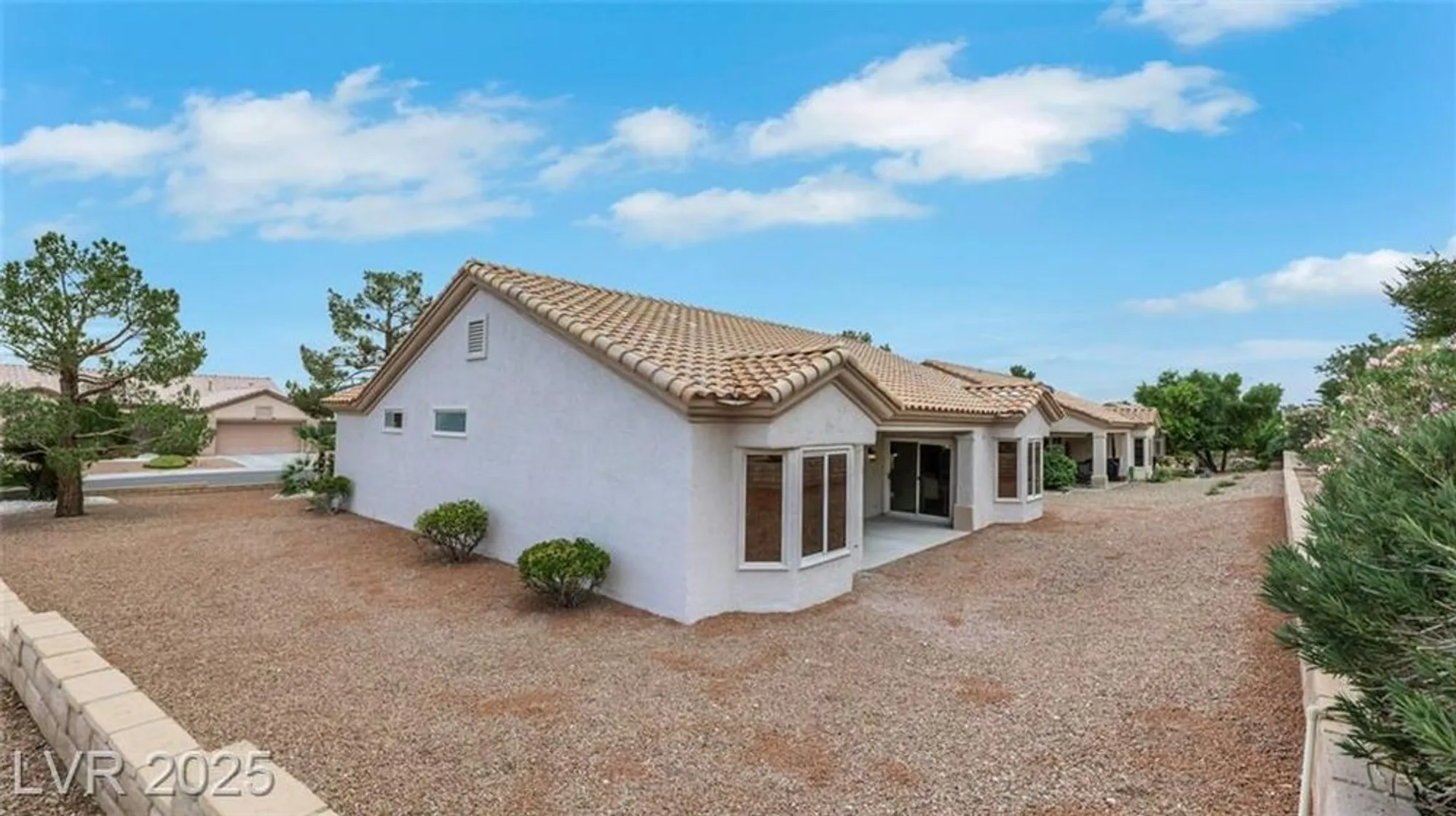 Property Slideshow image 43 of 51 | 3013 abercorn dr, Las Vegas, NV, 89134