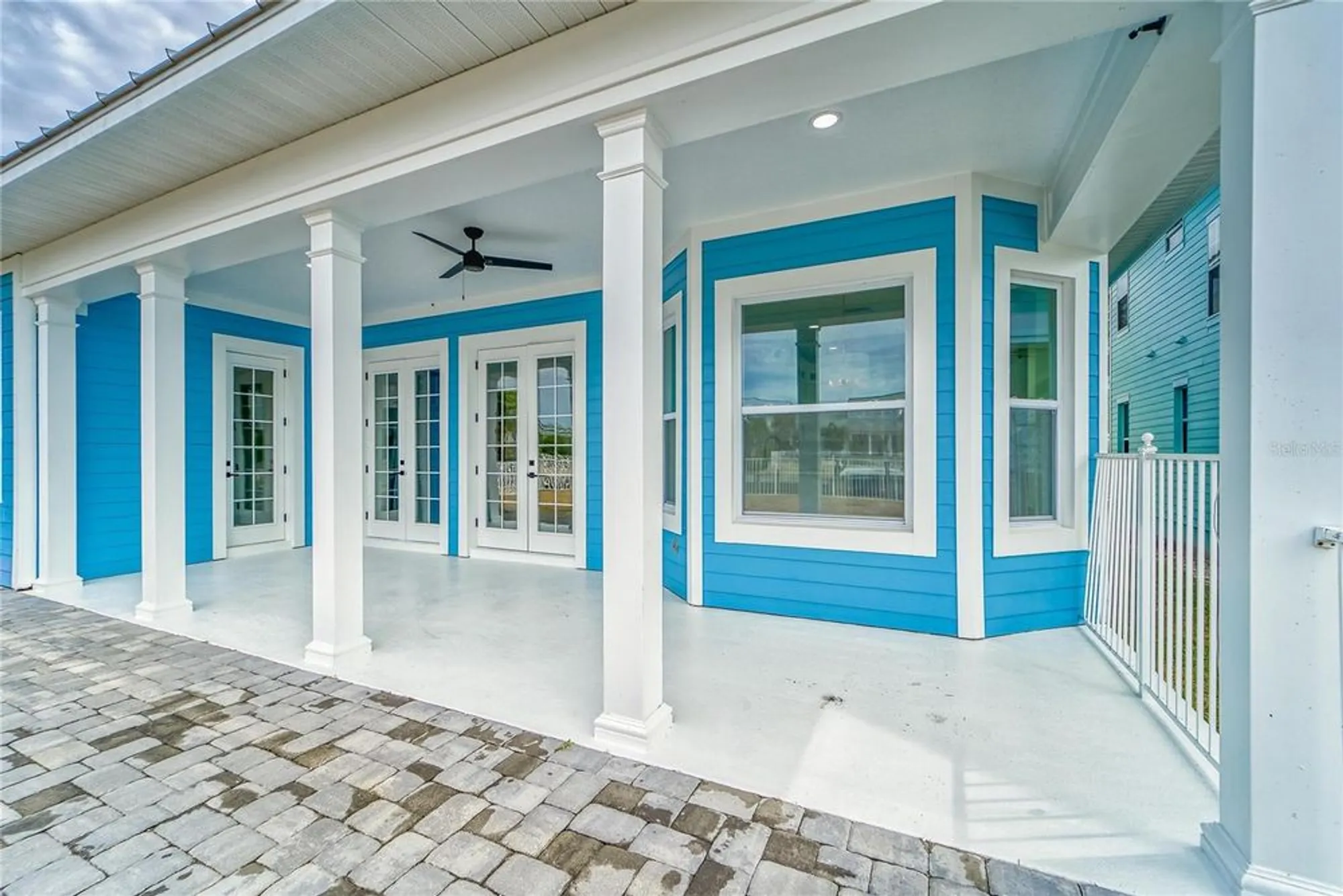 Property Slideshow image 7 of 81 | 5718 sea turtle pl, Apollo Beach, FL, 33572