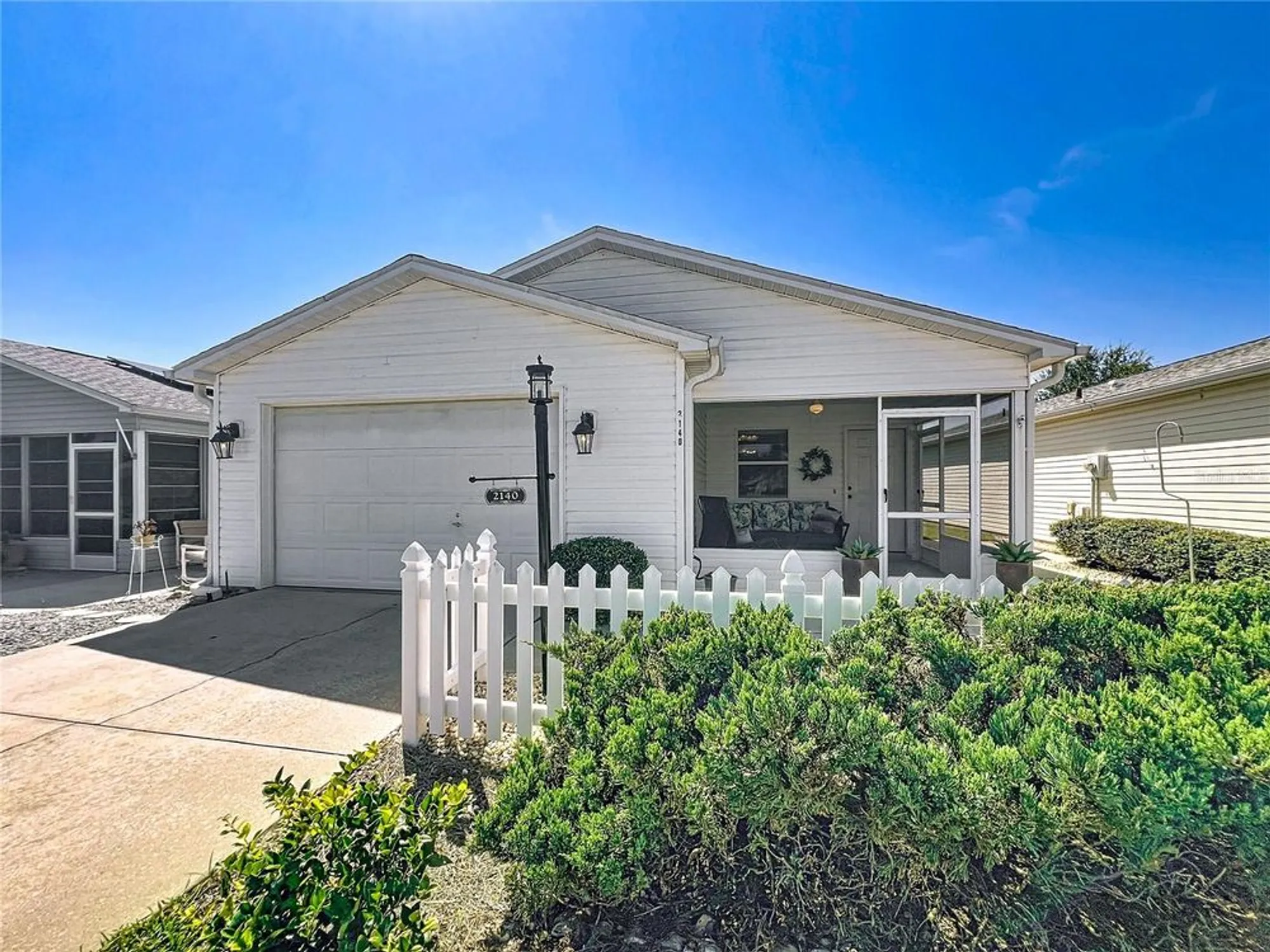 Property Slideshow image 8 of 42 | 2140 estevez dr, The Villages, FL, 32159