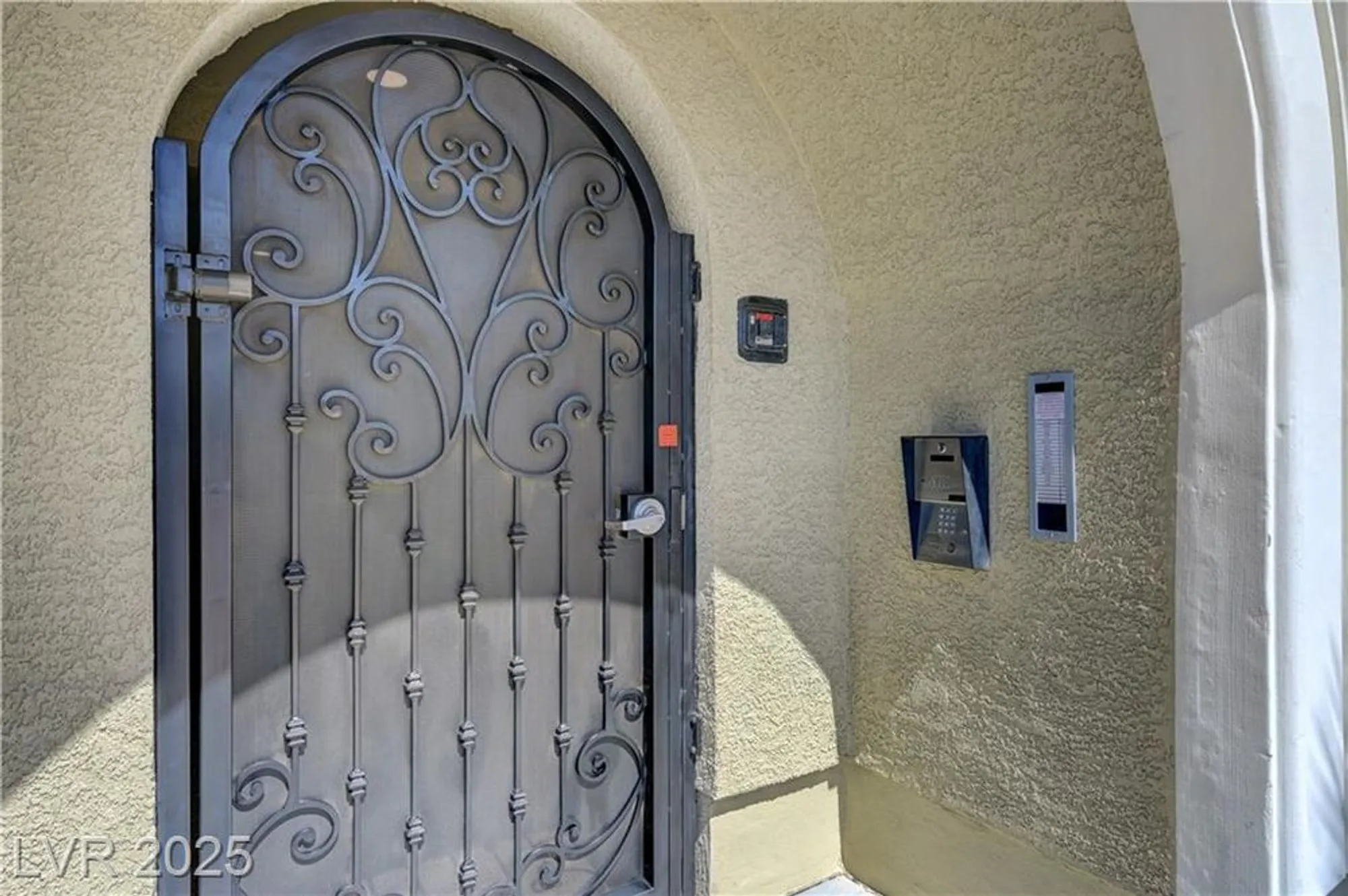 Property Slideshow image 31 of 35 | 2555 hampton rd 8202, Henderson, NV, 89052