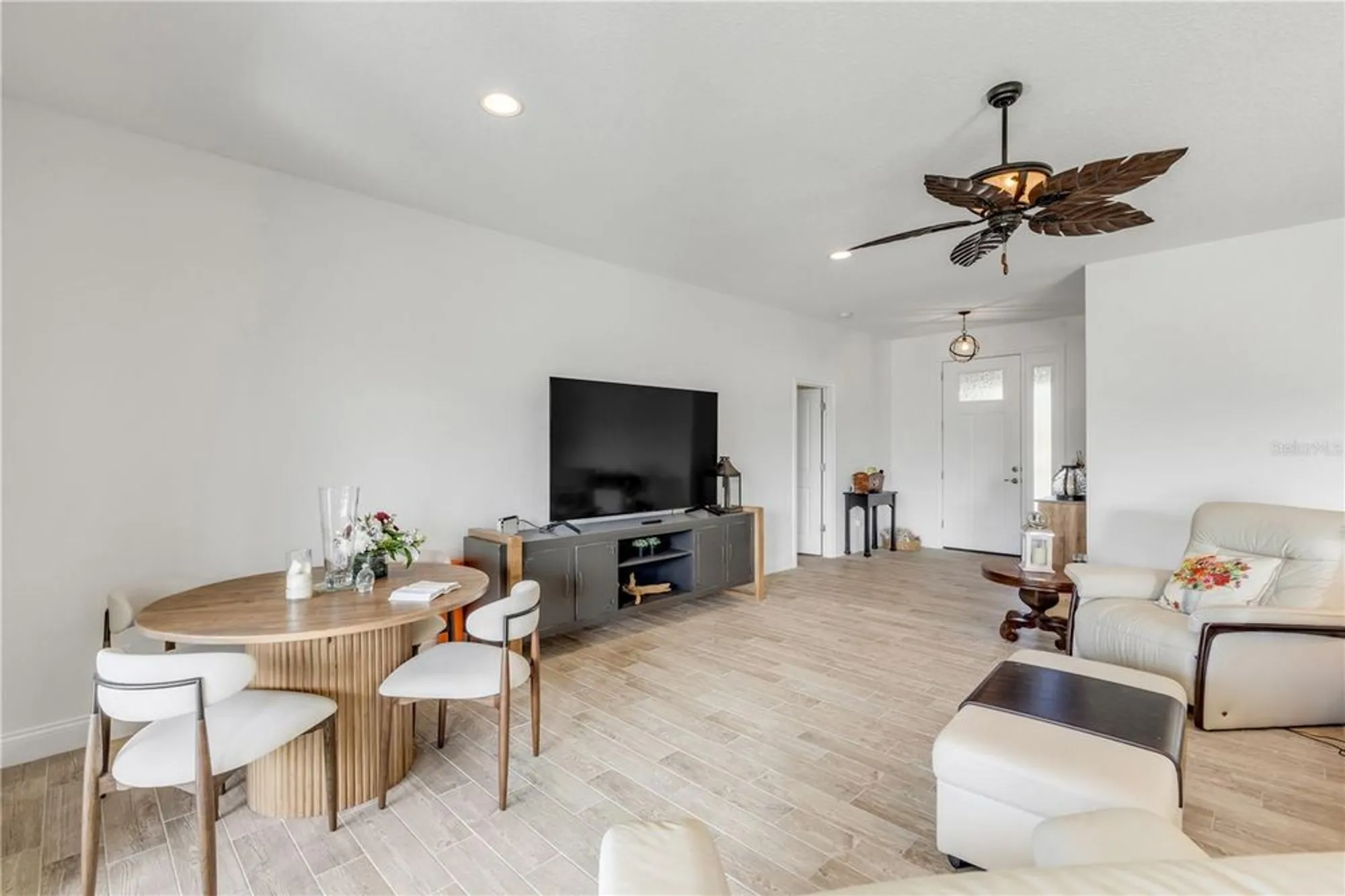 Property Slideshow image 8 of 84 | 3304 modena way, New Smyrna Beach, FL, 32168