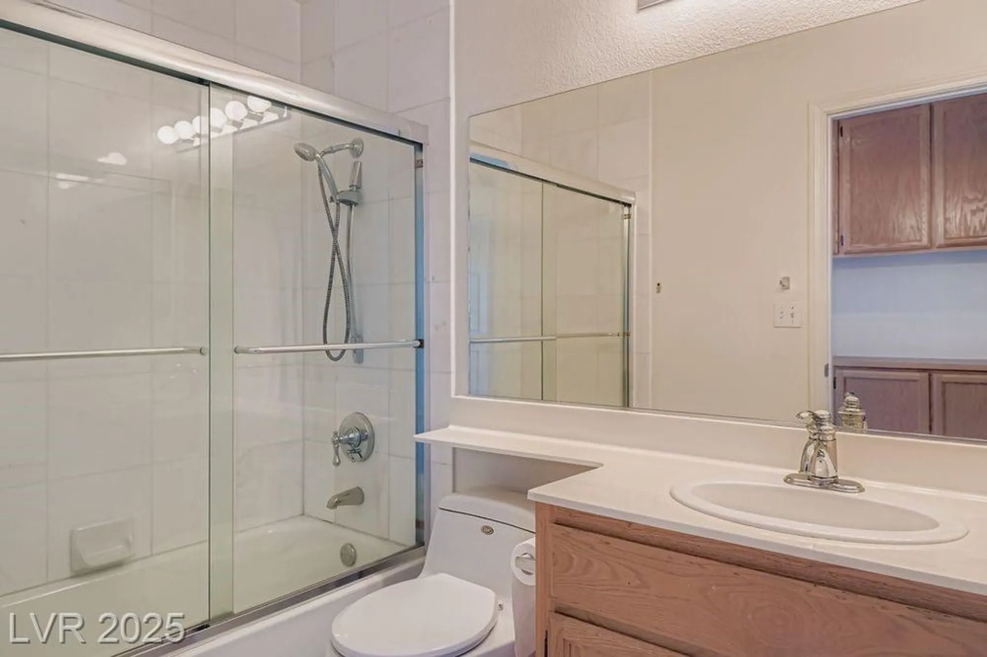 Property Slideshow image 22 of 32 | 4861 alido dr, Las Vegas, NV, 89147