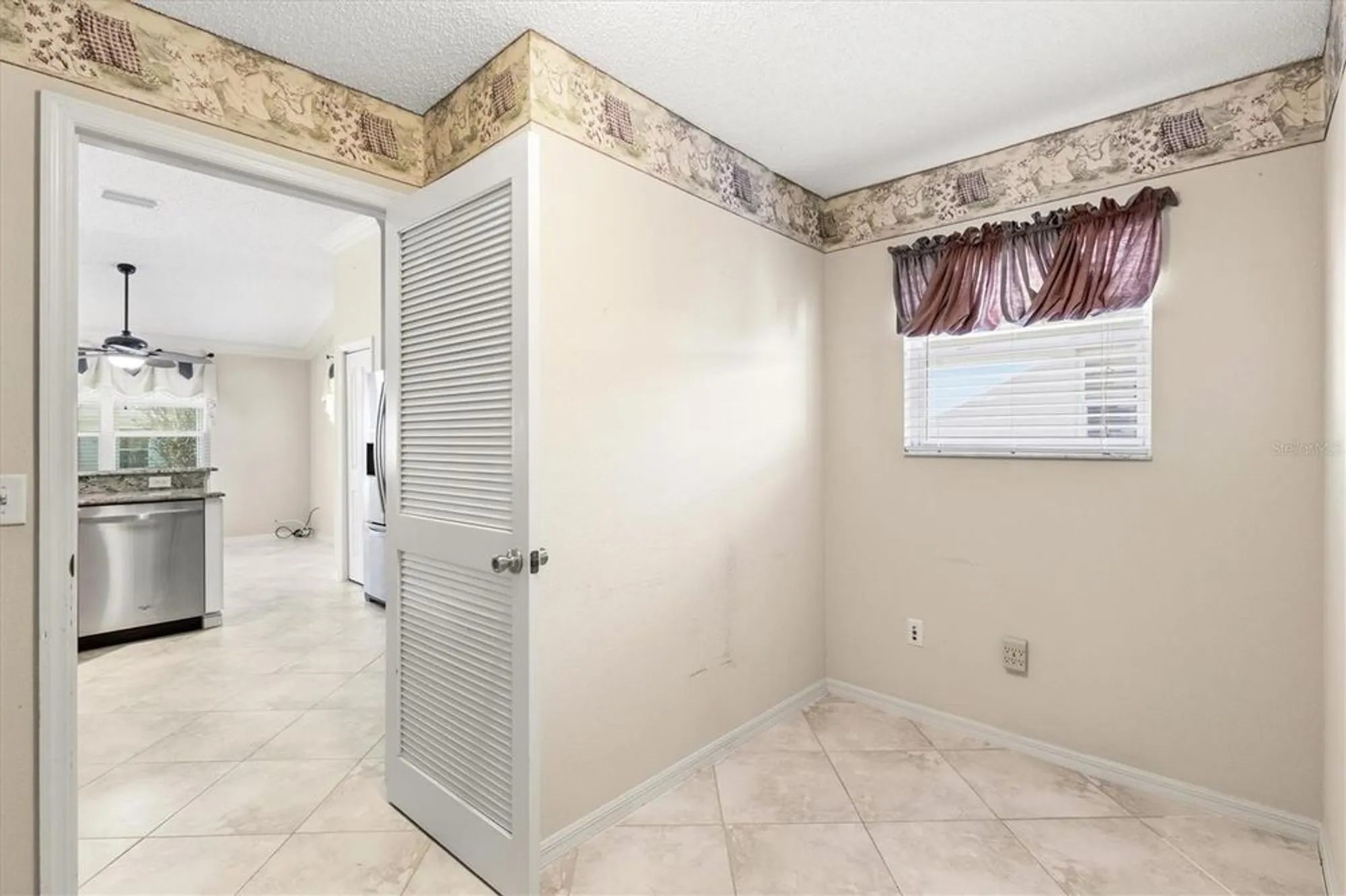 Property Slideshow image 28 of 34 | 1422 segovia pl, The Villages, FL, 32162