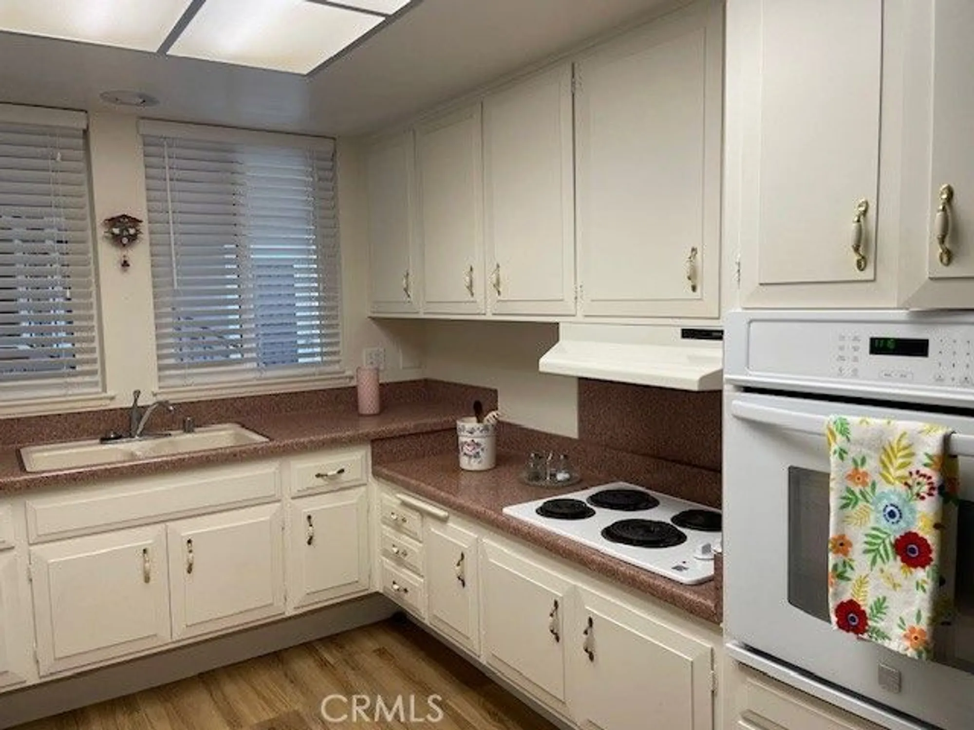 Property Slideshow image 15 of 27 | 13342 del monte dr apt 5g, Seal Beach, CA, 90740