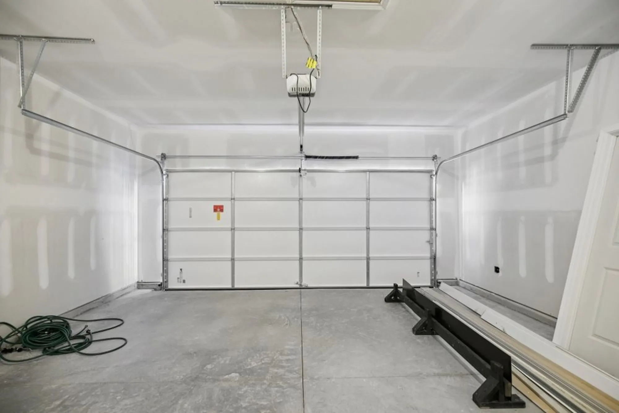 Property Slideshow image 44 of 54 | 328 stonehaus cir, Antioch, TN, 37013