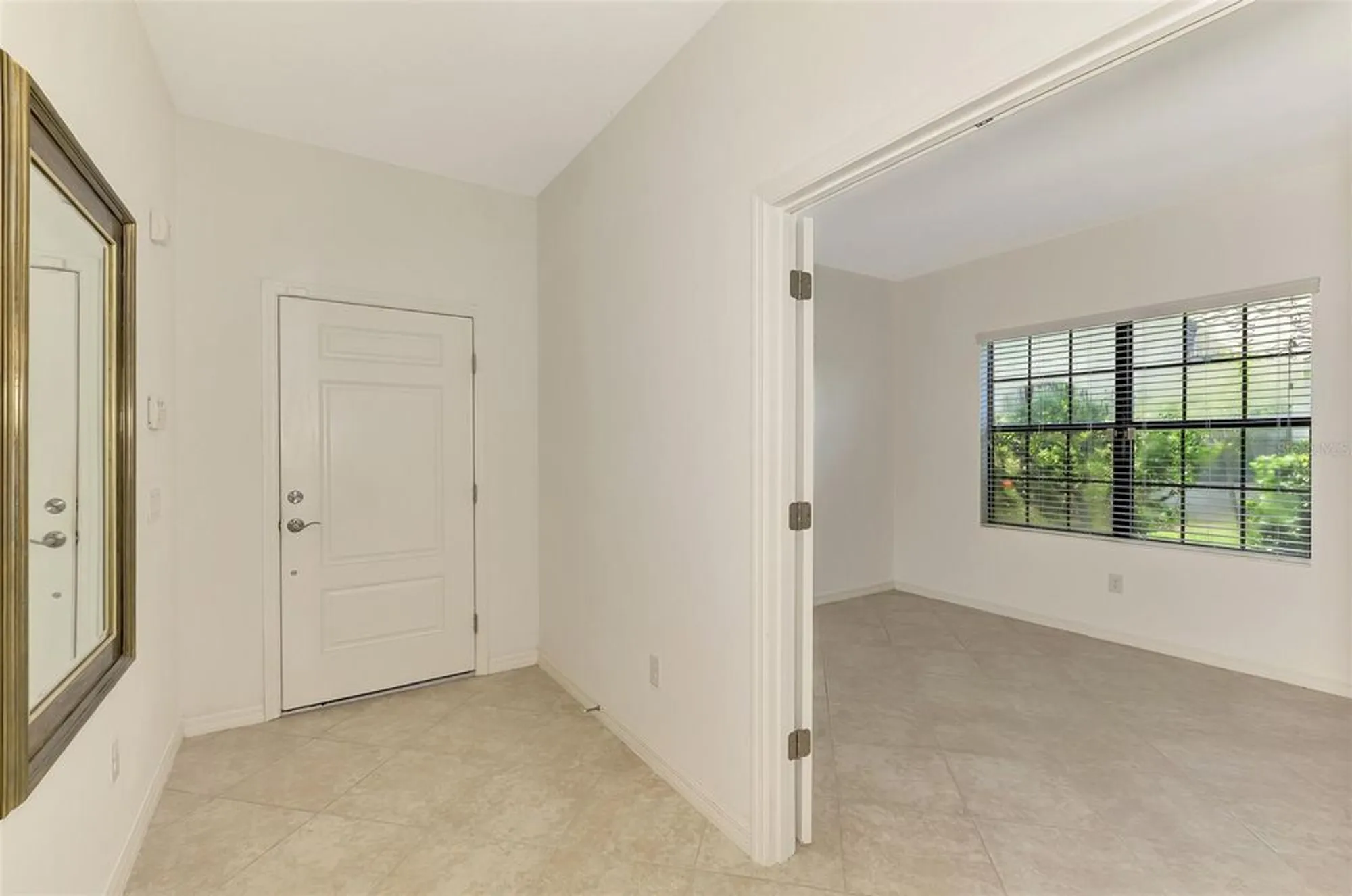 Property Slideshow image 8 of 39 | 1375 backspin dr, Englewood, FL, 34223