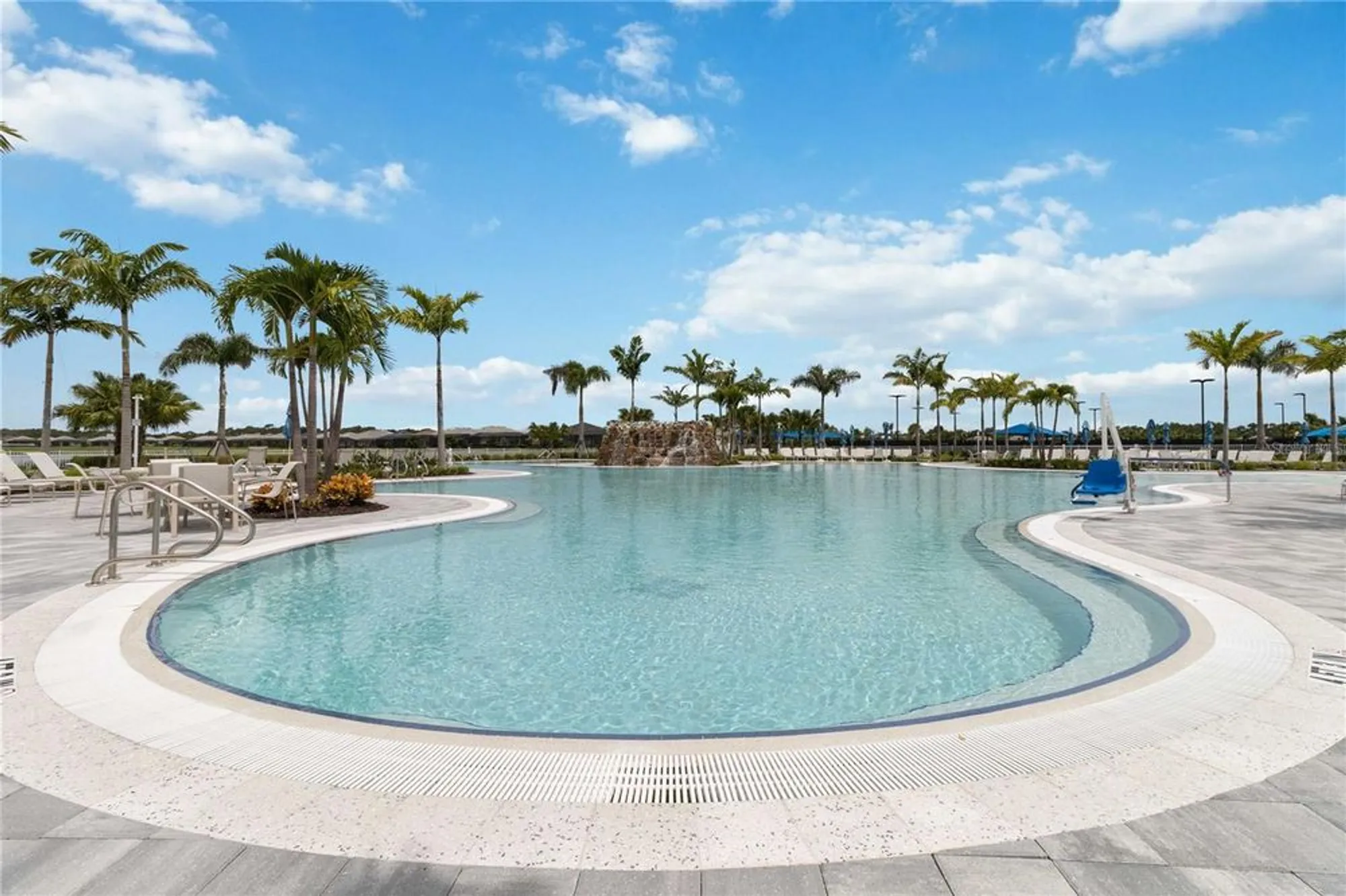 Property Slideshow image 2 of 73 | 25508 royal tern ln, Englewood, FL, 34223