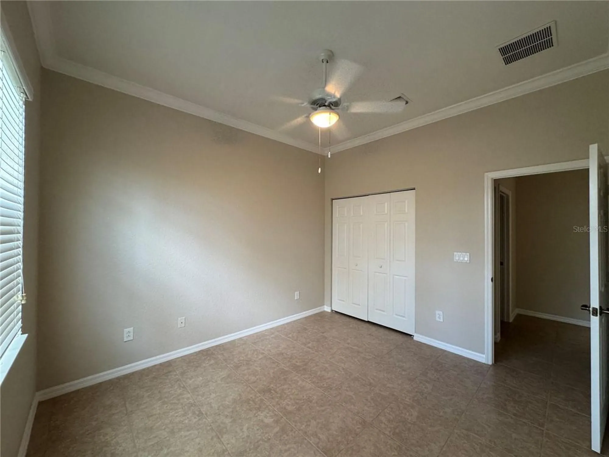 Property Slideshow image 11 of 40 | 4938 sandy brook cir, Wimauma, FL, 33598