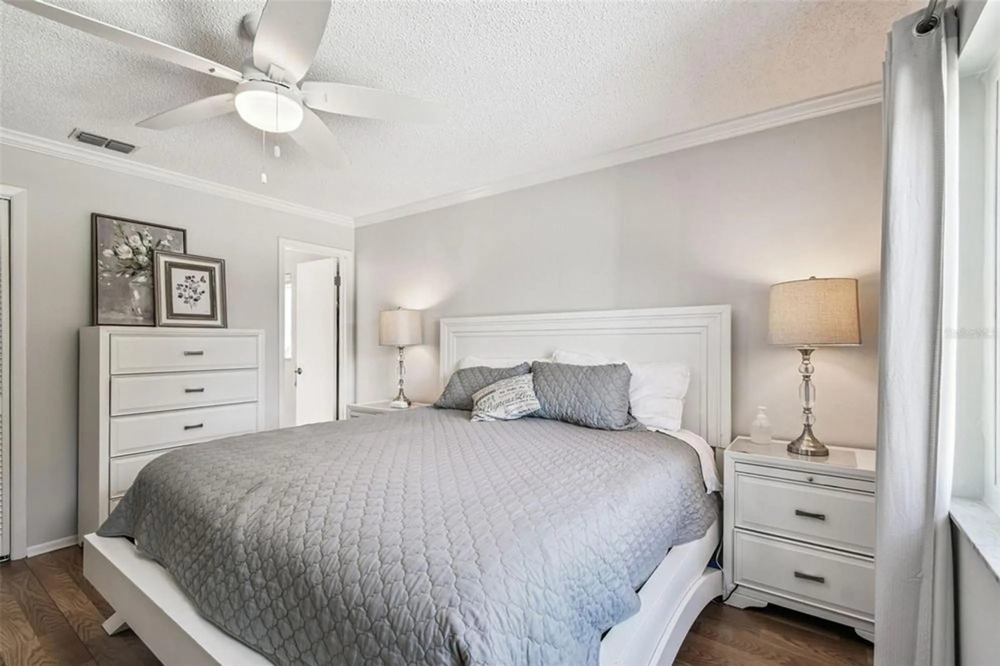 Property Slideshow image 12 of 49 | 11539 scotch pine dr, New Port Richey, FL, 34654