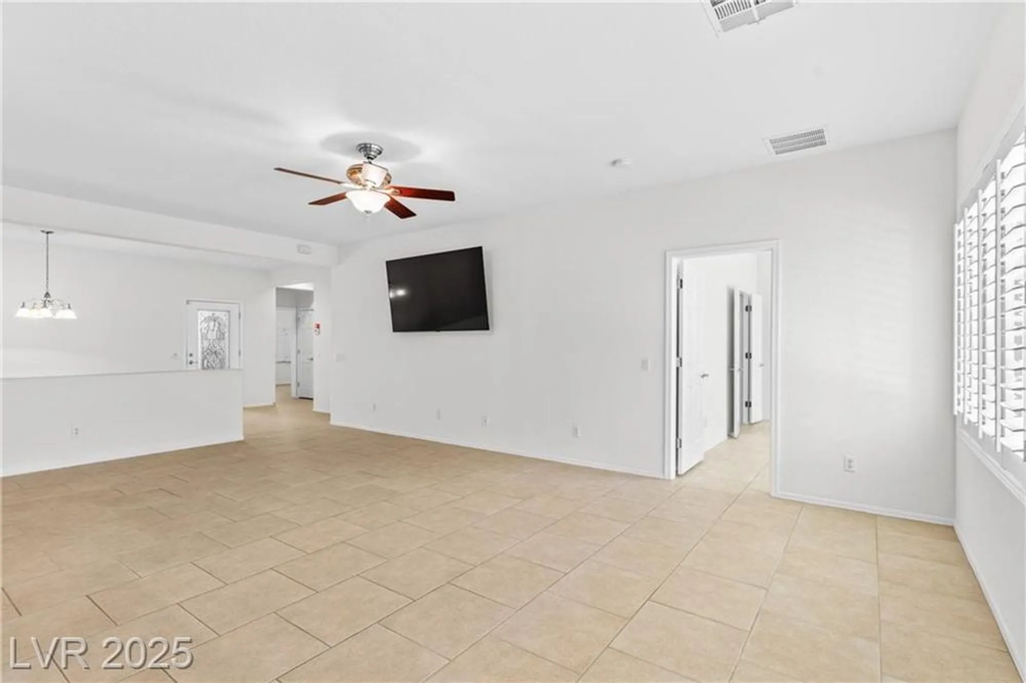 Property Slideshow image 12 of 56 | 3520 tack st, Las Vegas, NV, 89122