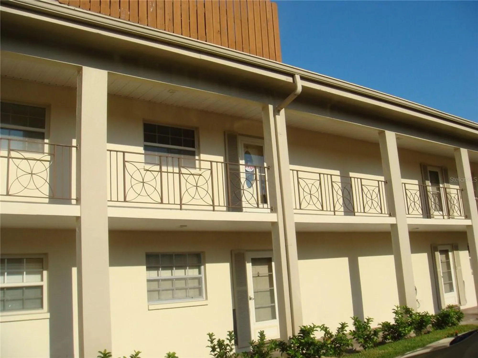 Property Slideshow image 1 of 33 | 19029 us highway 19 n apt 6-13, Clearwater, FL, 33764