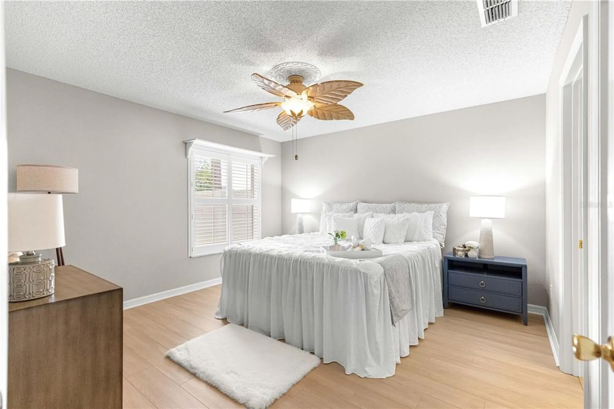 Property Slideshow image 17 of 42 | 748 hernandez dr, The Villages, FL, 32159