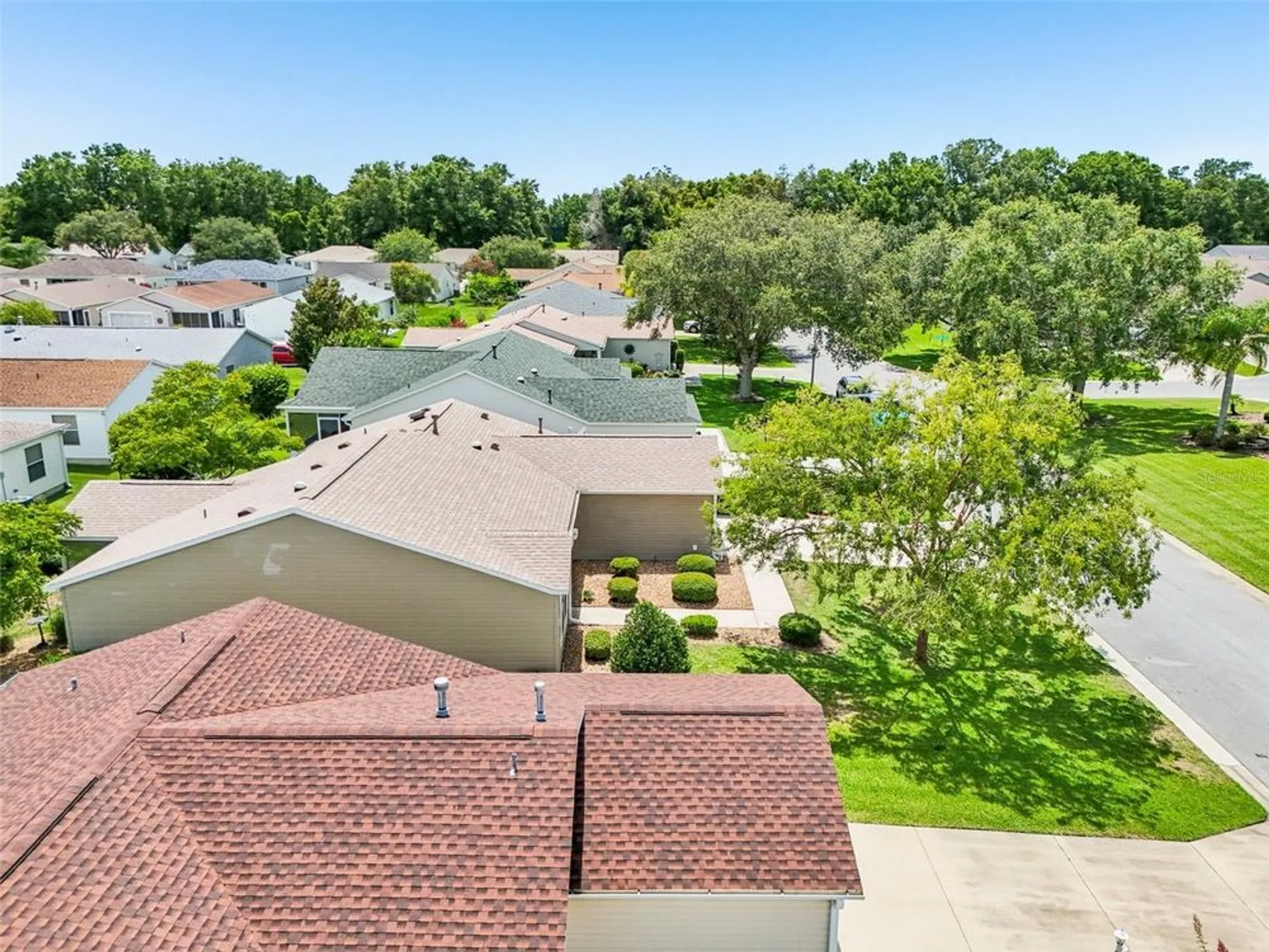 Property Slideshow image 40 of 53 | 2746 edwards ln, The Villages, FL, 32162