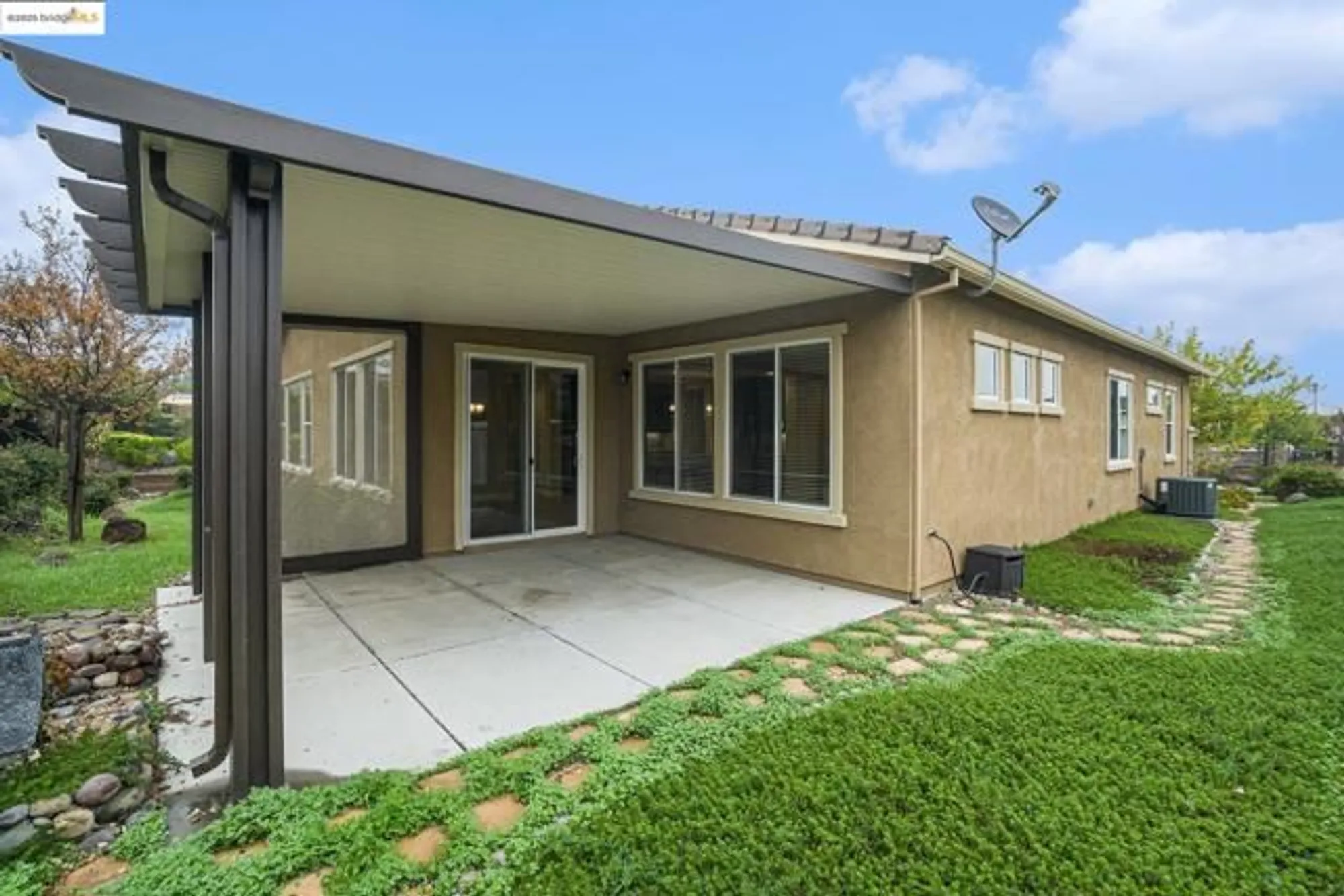 Property Slideshow image 28 of 34 | 415 pelican pl, Rio Vista, CA, 94571