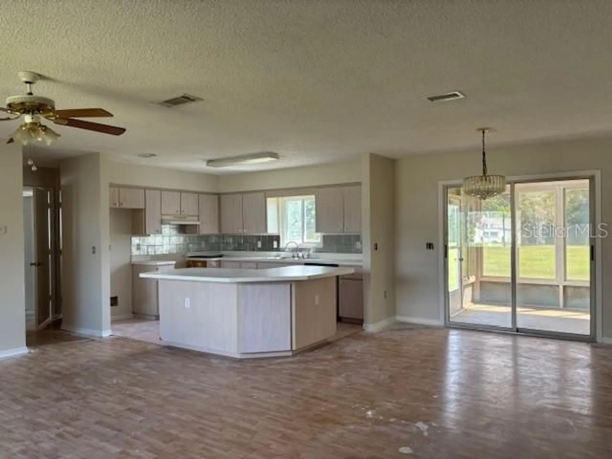 Property Slideshow image 8 of 19 | 17738 se 95th cir, Summerfield, FL, 34491