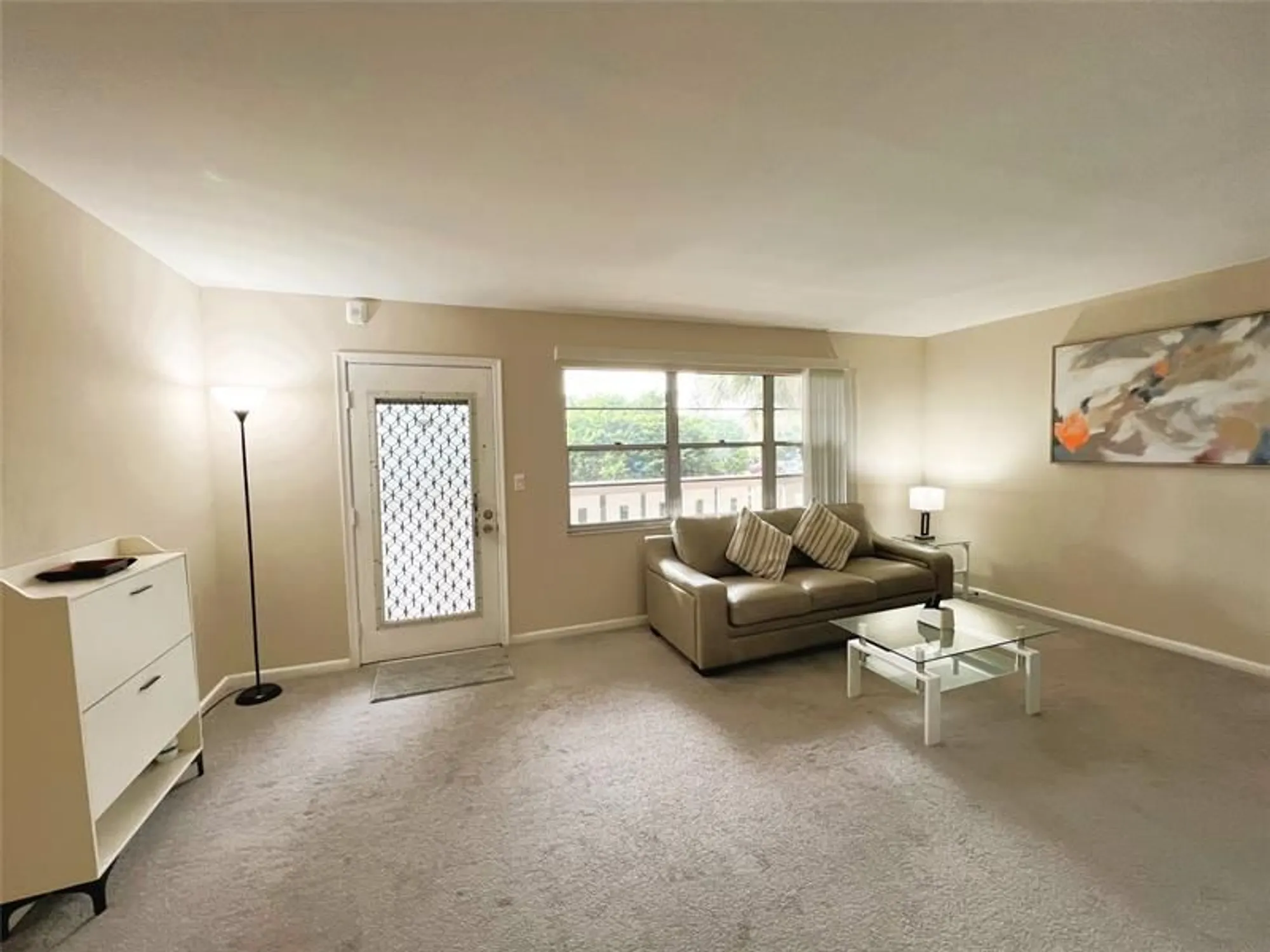 Property Slideshow image 16 of 32 | 1902 bermuda cir h2, Coconut Creek, FL, 33066