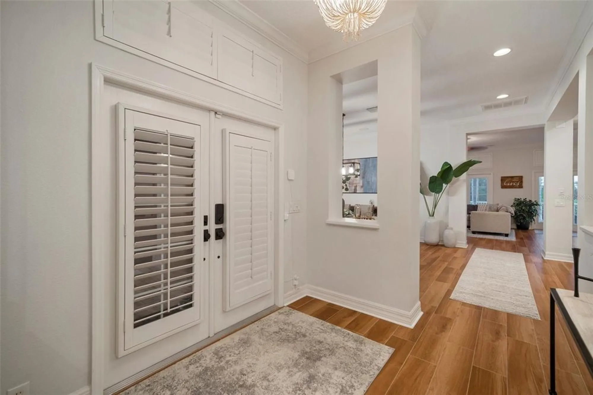 Property Slideshow image 23 of 94 | 825 islebay dr, Apollo Beach, FL, 33572