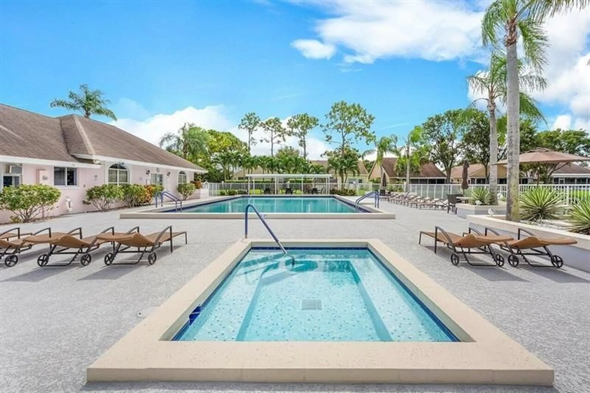 Property Slideshow image 38 of 39 | 13770 oneida dr d2, Delray Beach, FL, 33446