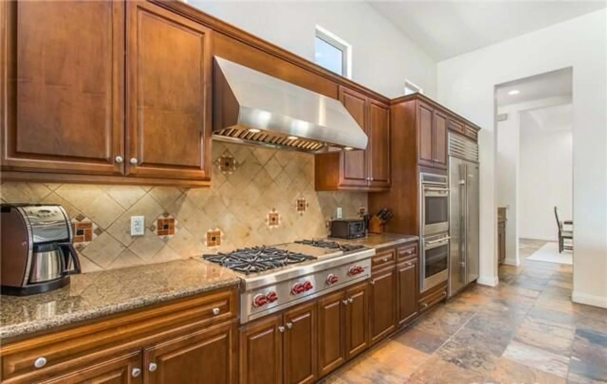 Property Slideshow image 15 of 27 | 81815 brown deer park, La Quinta, CA, 92253