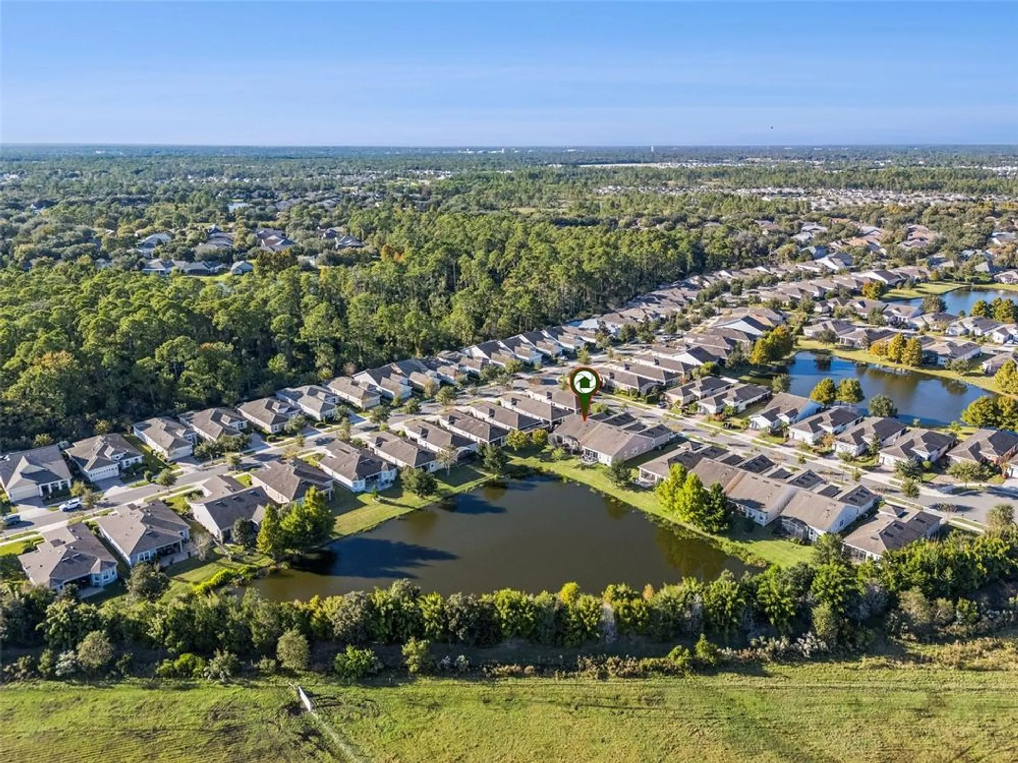 Property Slideshow image 35 of 47 | 404 tisbury ct, Deland, FL, 32724