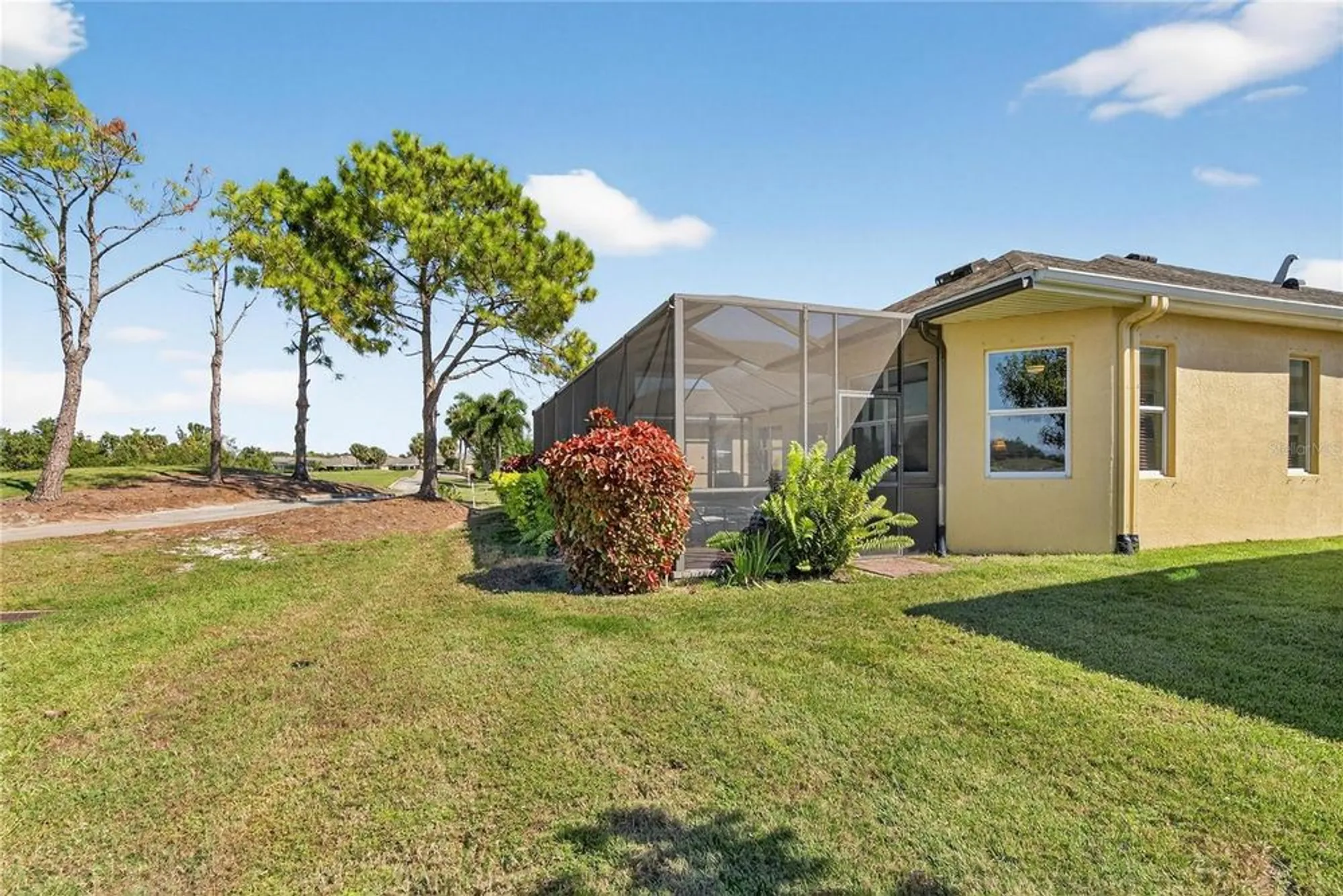 Property Slideshow image 49 of 88 | 1616 emerald dunes dr, Sun City Center, FL, 33573