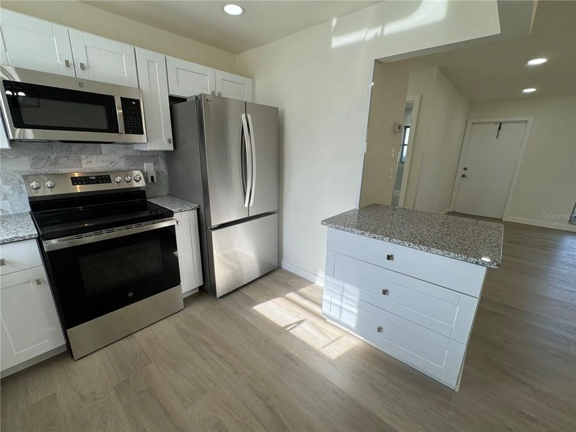 Property Slideshow image 11 of 51 | 3813 42nd st w # 37, Bradenton, FL, 34205
