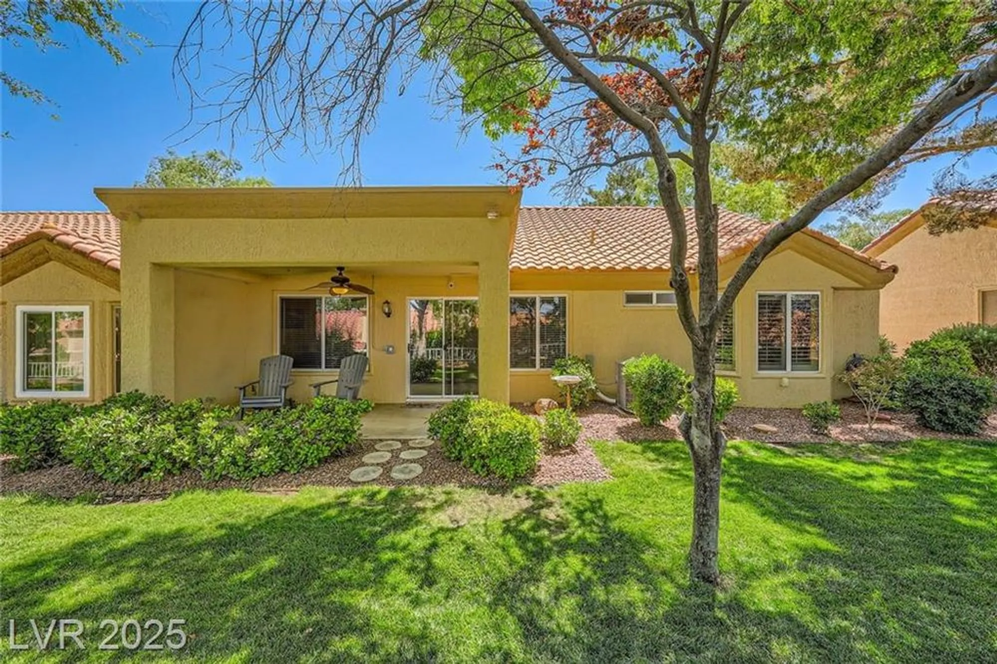 Property Slideshow image 43 of 53 | 9024 starmount dr, Las Vegas, NV, 89134