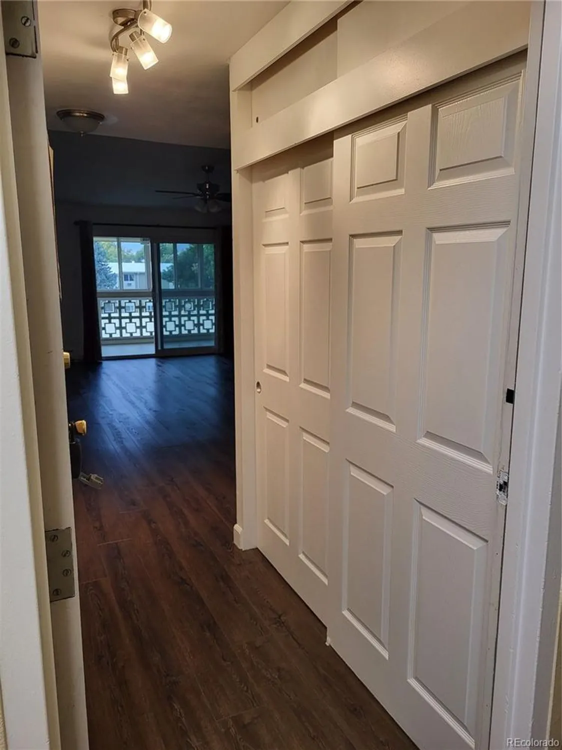 Property Slideshow image 5 of 44 | 795 s alton way unit 5d, Denver, CO, 80247