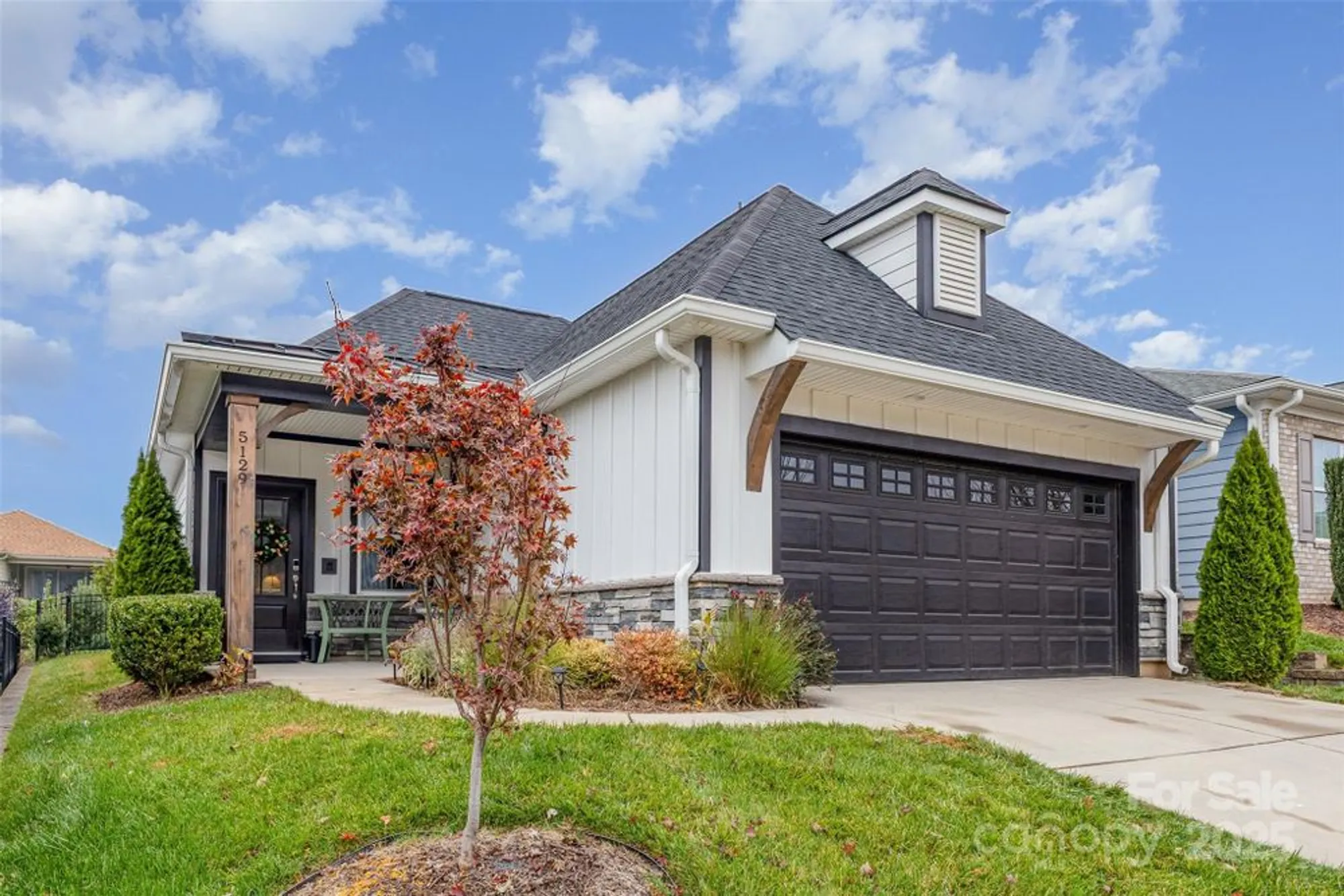 Property Slideshow image 2 of 29 | 5129 looking glass trl, Denver, NC, 28037