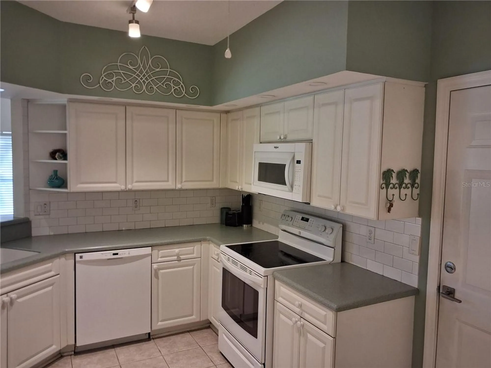 Property Slideshow image 11 of 35 | 10255 dory dr # 1, Oxford, FL, 34484