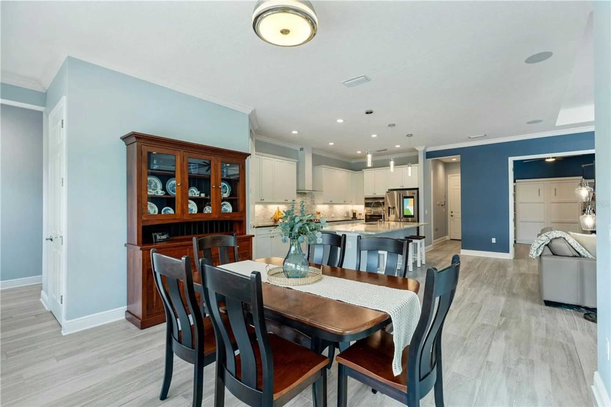 Property Slideshow image 33 of 95 | 708 manns harbor dr, Apollo Beach, FL, 33572