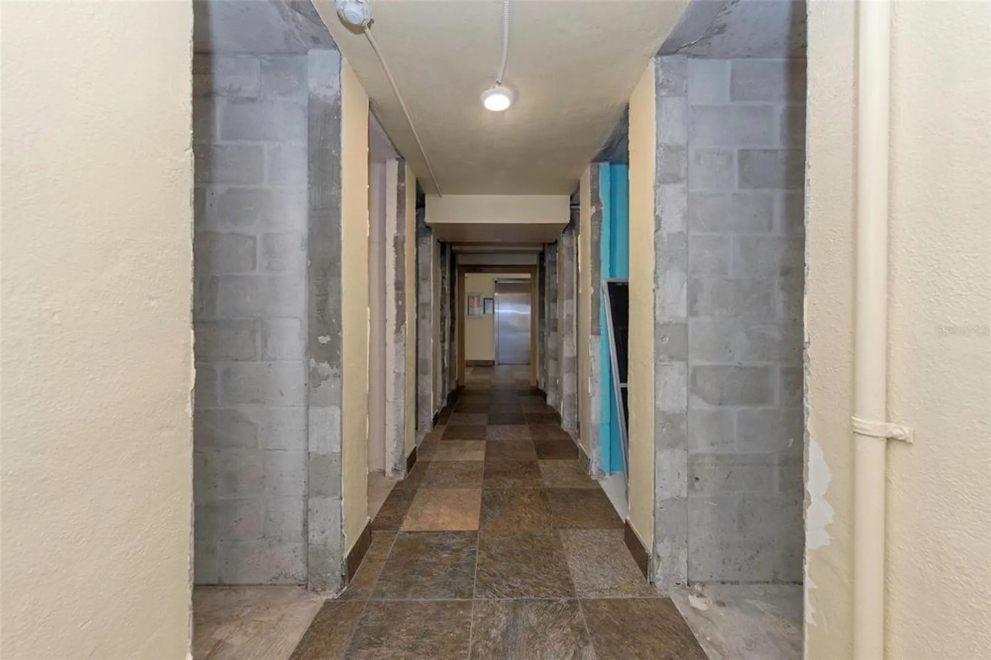 Property Slideshow image 40 of 95 | 4550 cove cir apt 207, St Petersburg, FL, 33708