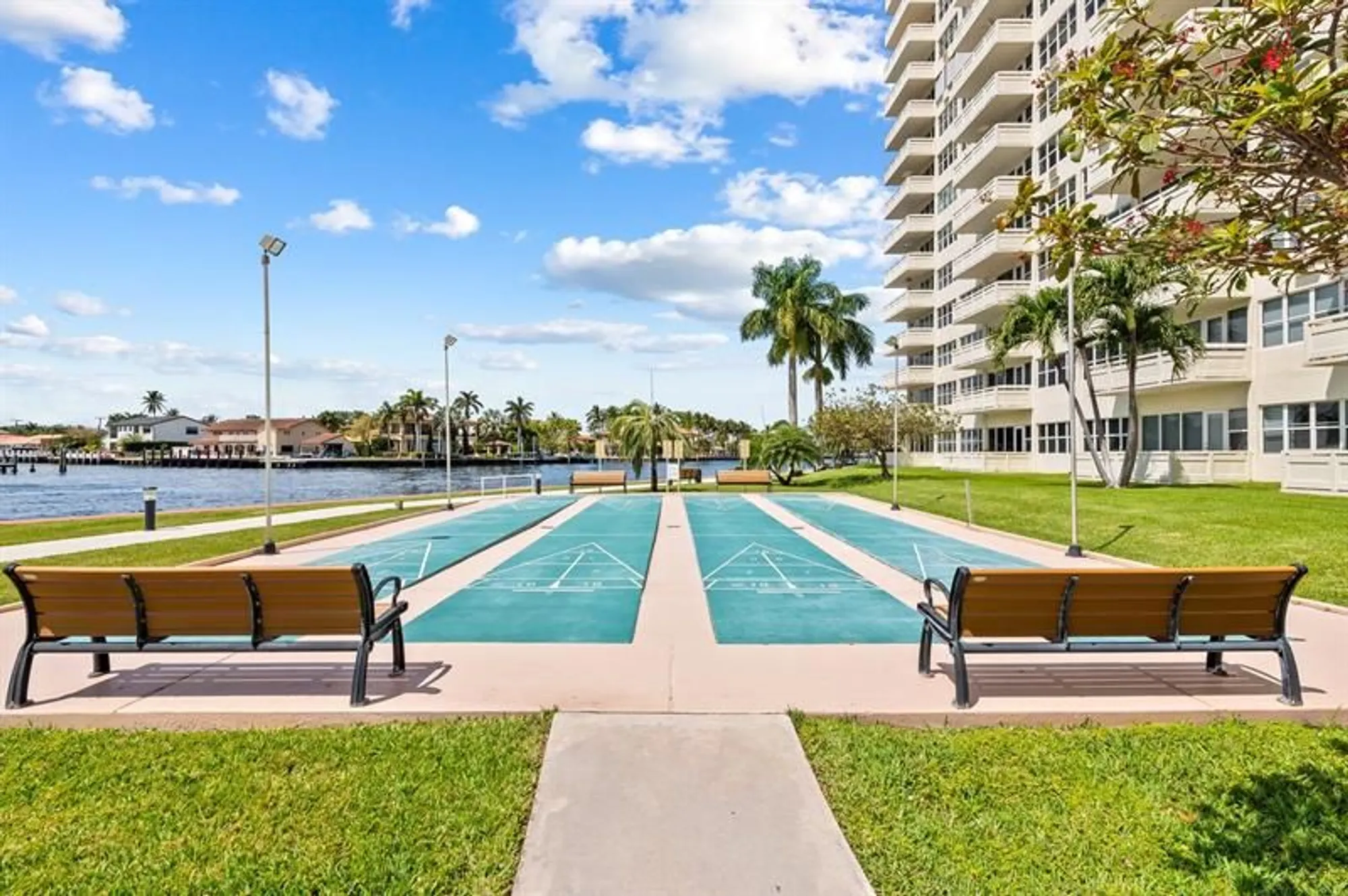 Property Slideshow image 42 of 45 | 3200 ne 36th st 1721, Fort Lauderdale, FL, 33308