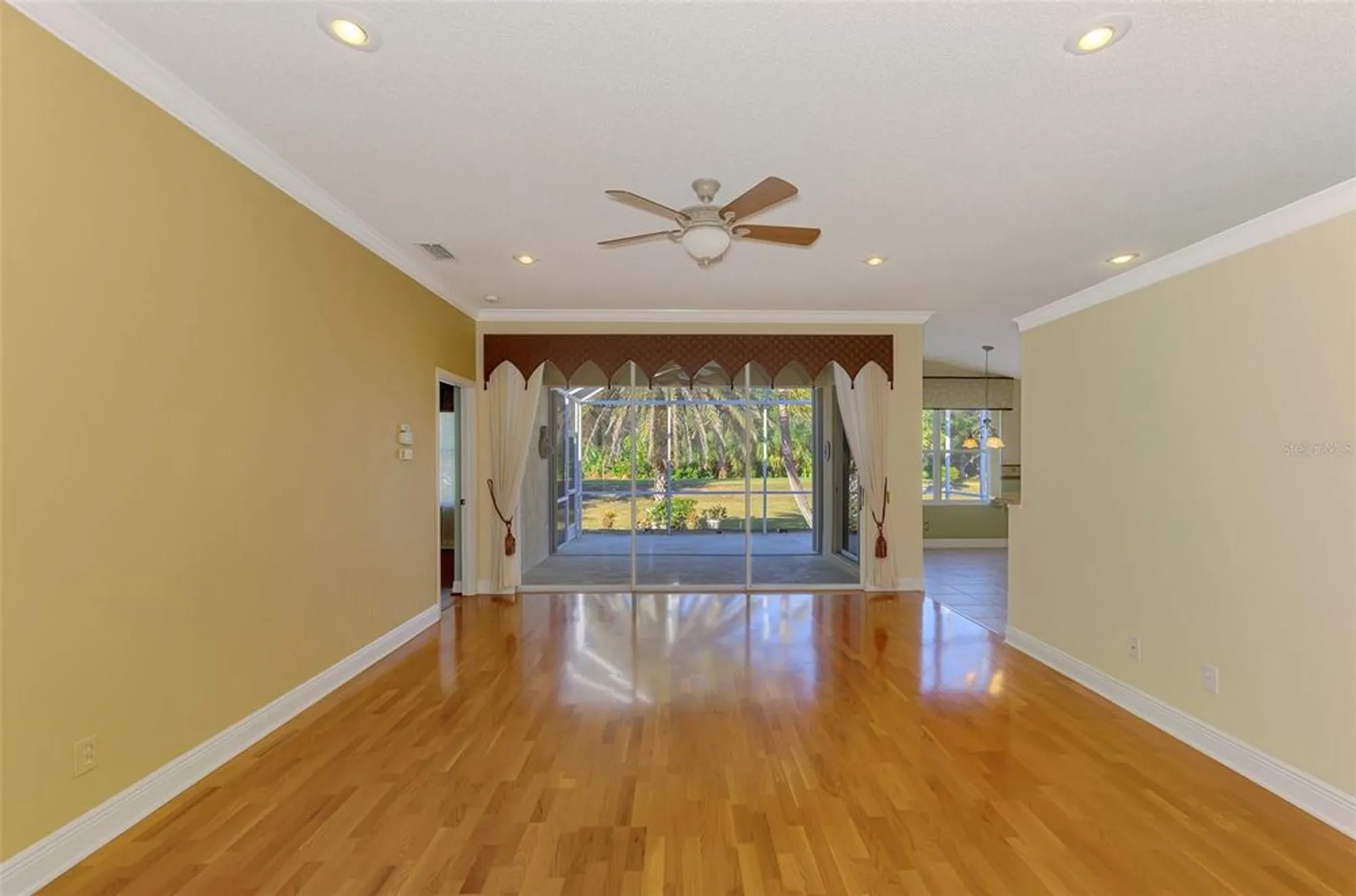 Property Slideshow image 20 of 85 | 503 wexford dr, Venice, FL, 34293