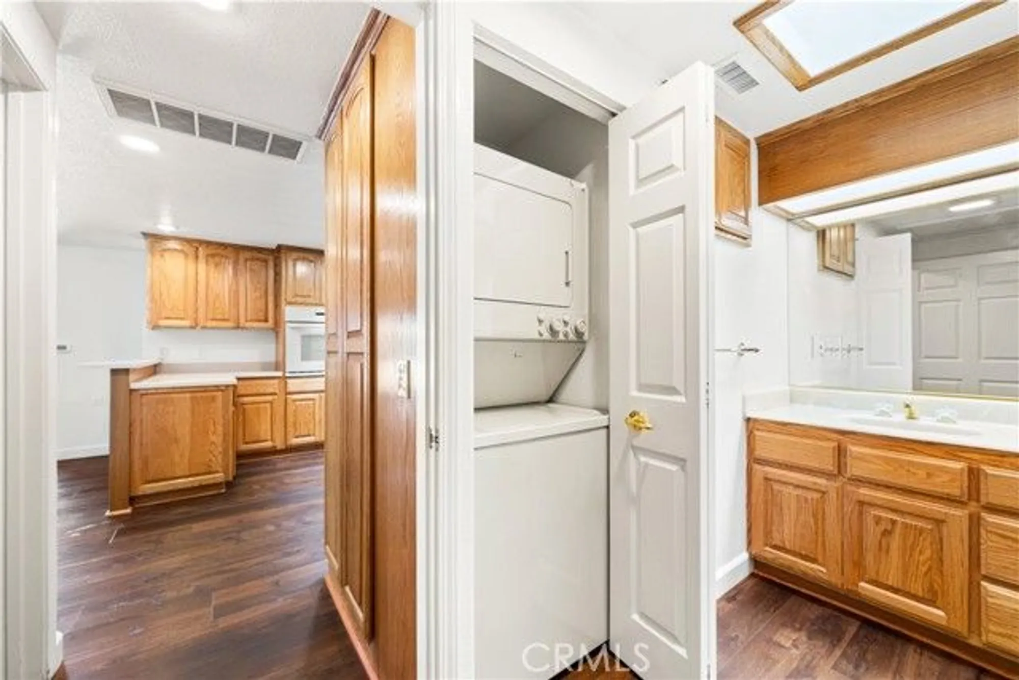 Property Slideshow image 20 of 38 | 1560 interlachen rd, Seal Beach, CA, 90740