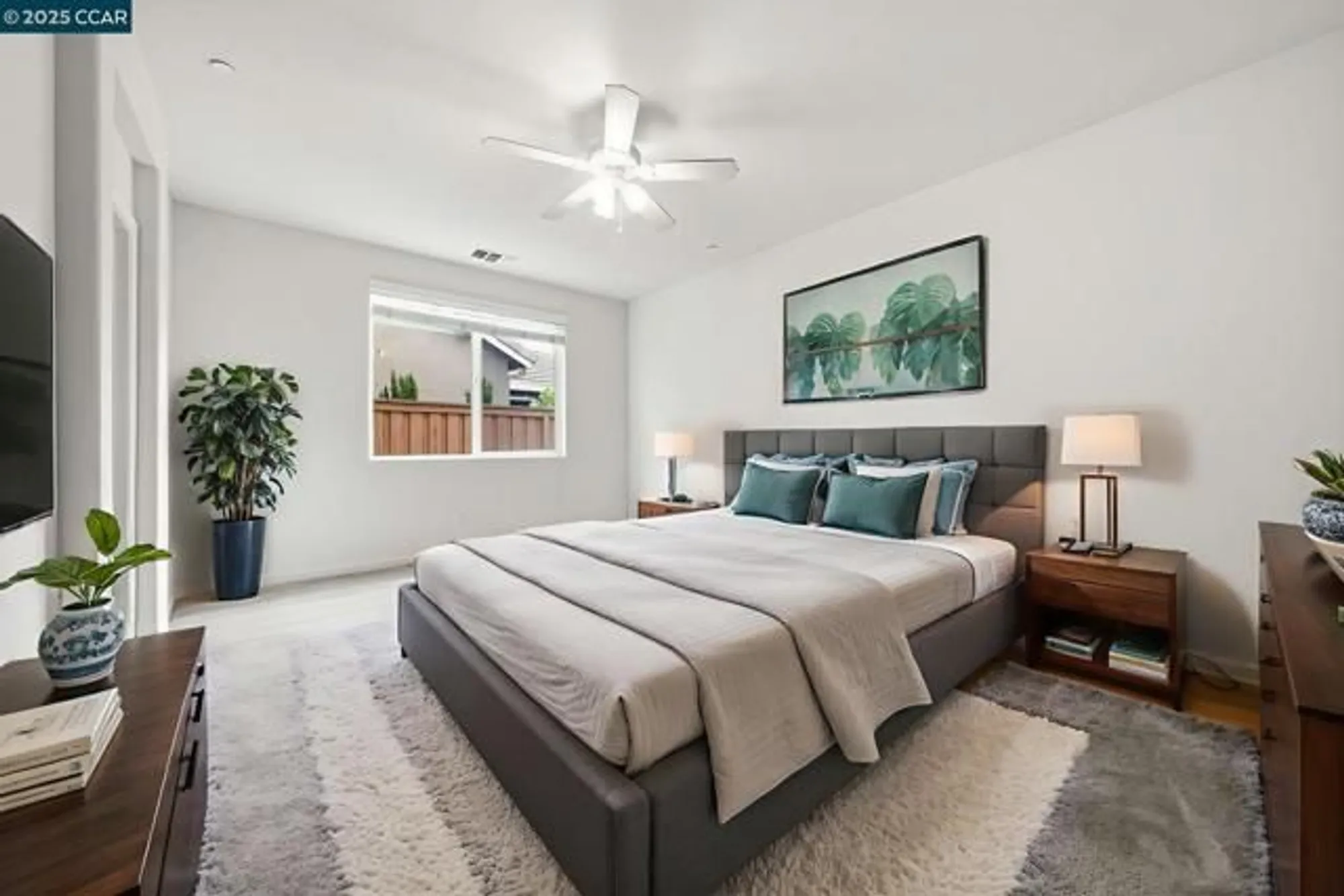 Property Slideshow image 25 of 60 | 4213 hovnanian dr, Sacramento, CA, 95834