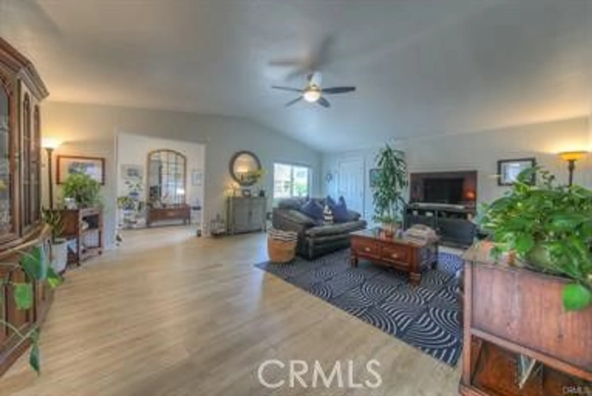 Property Slideshow image 11 of 73 | 1473 salem ct, Oceanside, CA, 92057