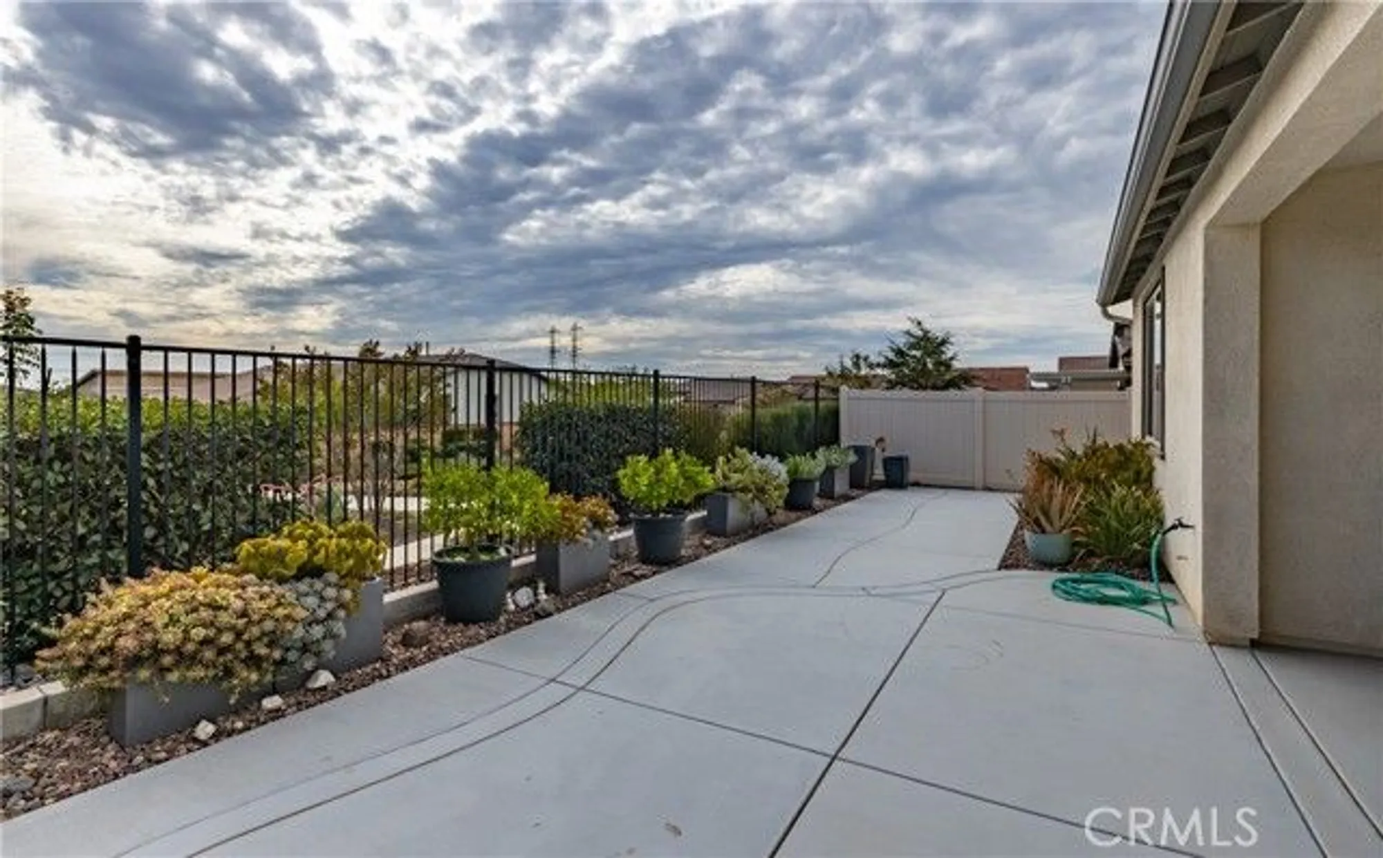 Property Slideshow image 26 of 38 | 1521 summerfield way, Beaumont, CA, 92223