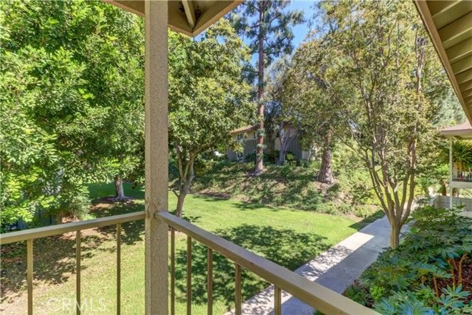 Property Slideshow image 25 of 28 | 104 via estrada n, Laguna Woods, CA, 92637