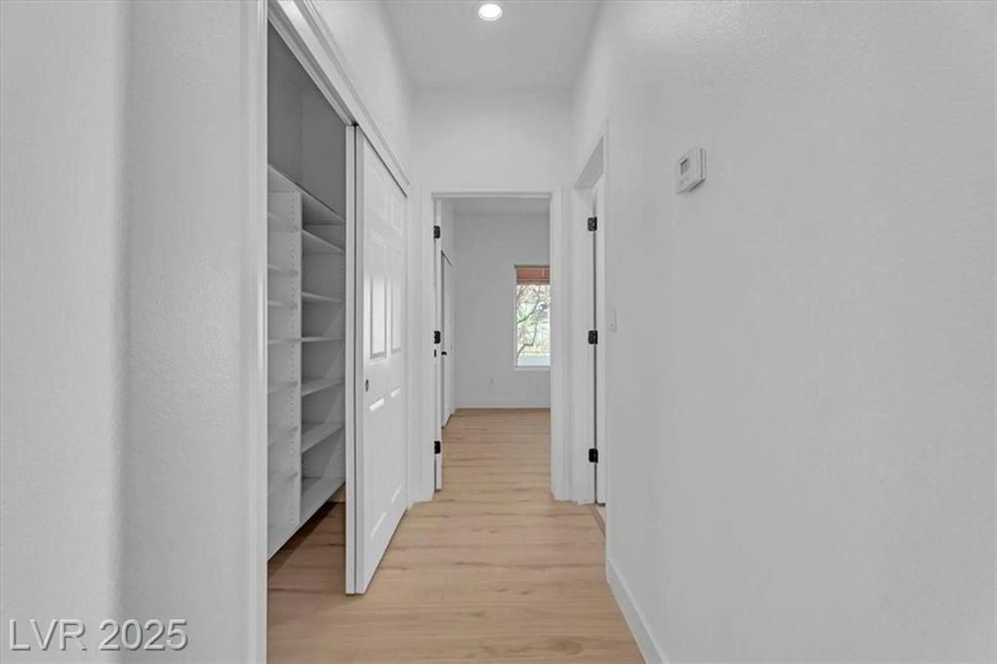 Property Slideshow image 13 of 35 | 2652 youngdale dr, Las Vegas, NV, 89134