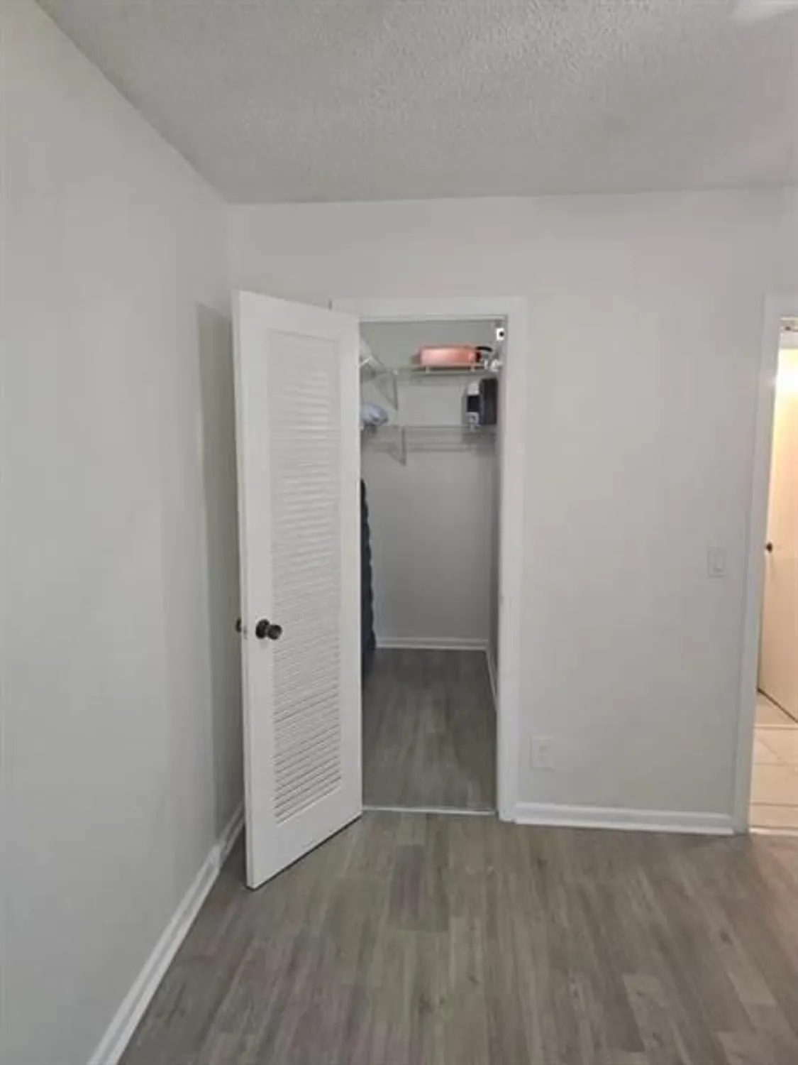 Property Slideshow image 21 of 42 | 333 newport v # 333, Deerfield Beach, FL, 33442