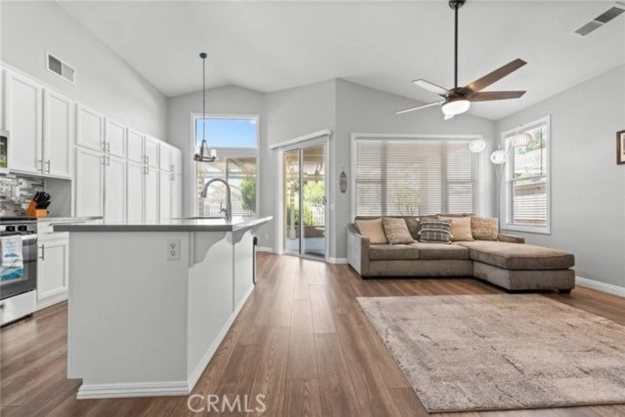 Property Slideshow image 9 of 45 | 40049 corte fortuna, Murrieta, CA, 92562