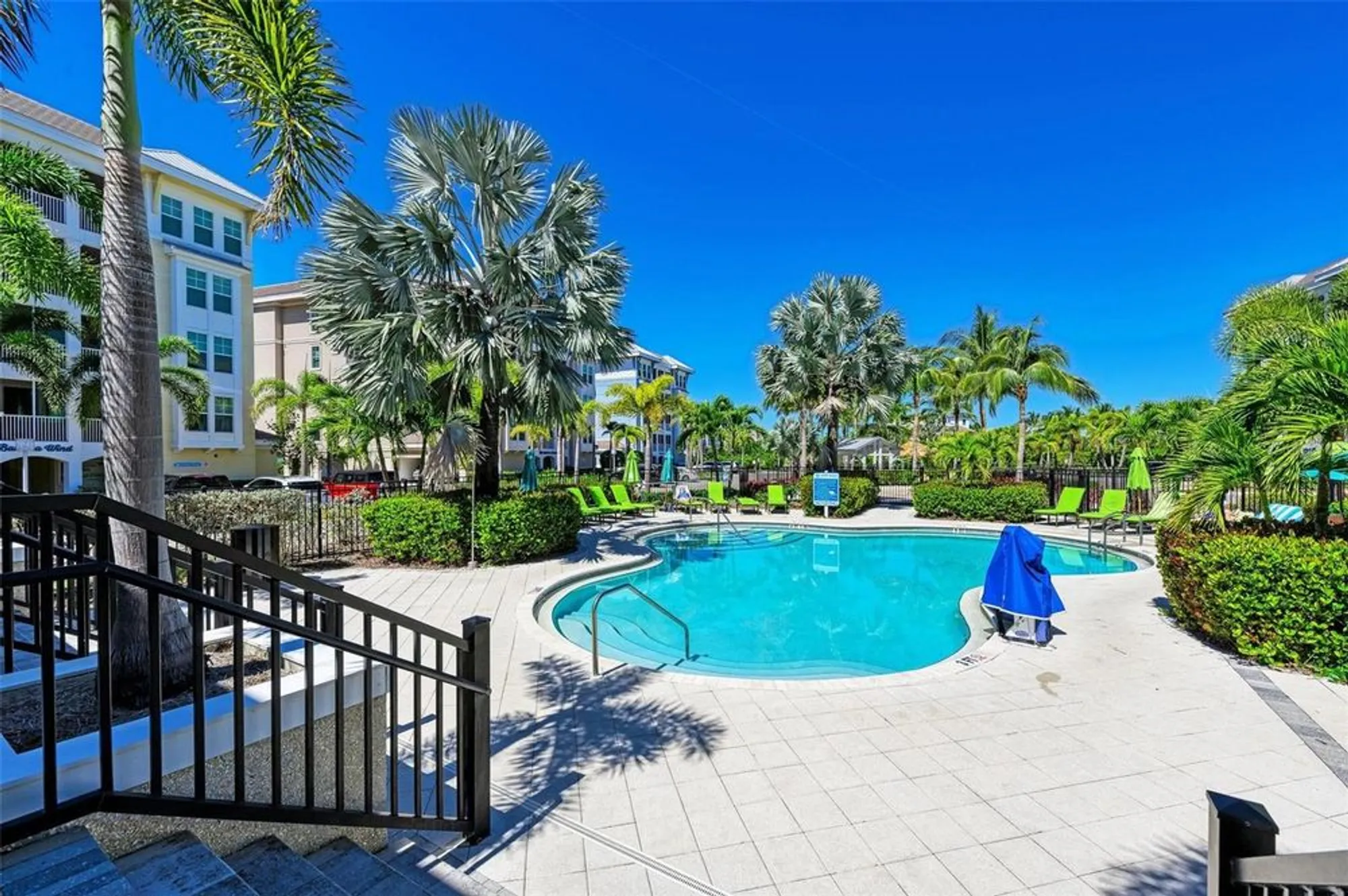 Property Slideshow image 94 of 97 | 367 compass point dr 201, Bradenton, FL, 34209