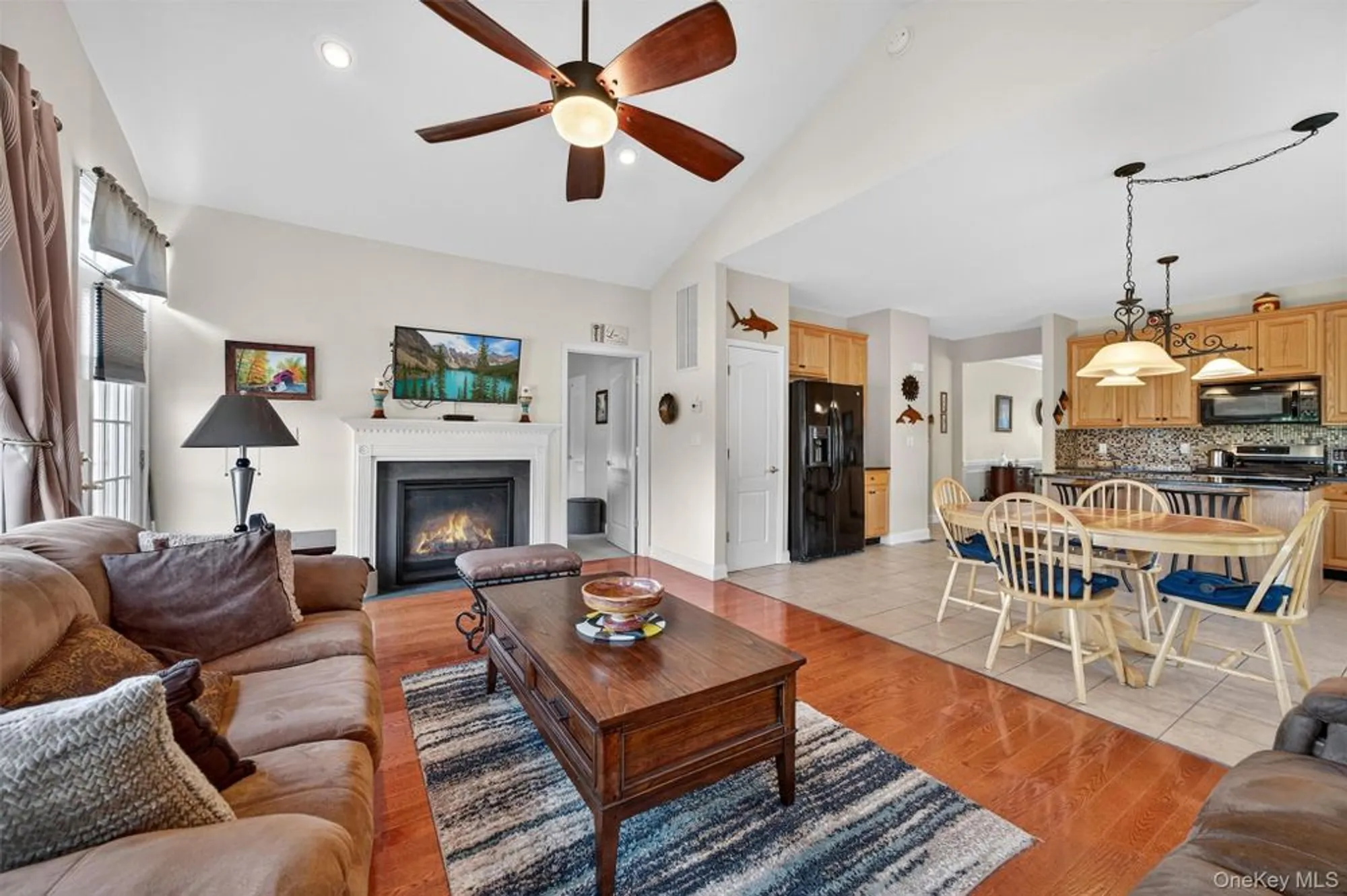 Property Slideshow image 18 of 35 | 24 juniper cir, Middletown, NY, 10940