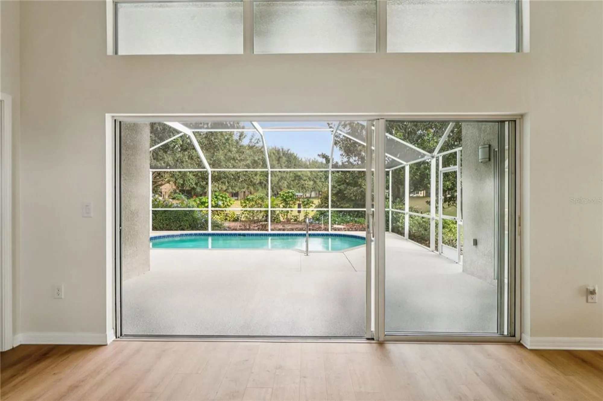 Property Slideshow image 9 of 81 | 322 greenwich cir, Spring Hill, FL, 34609