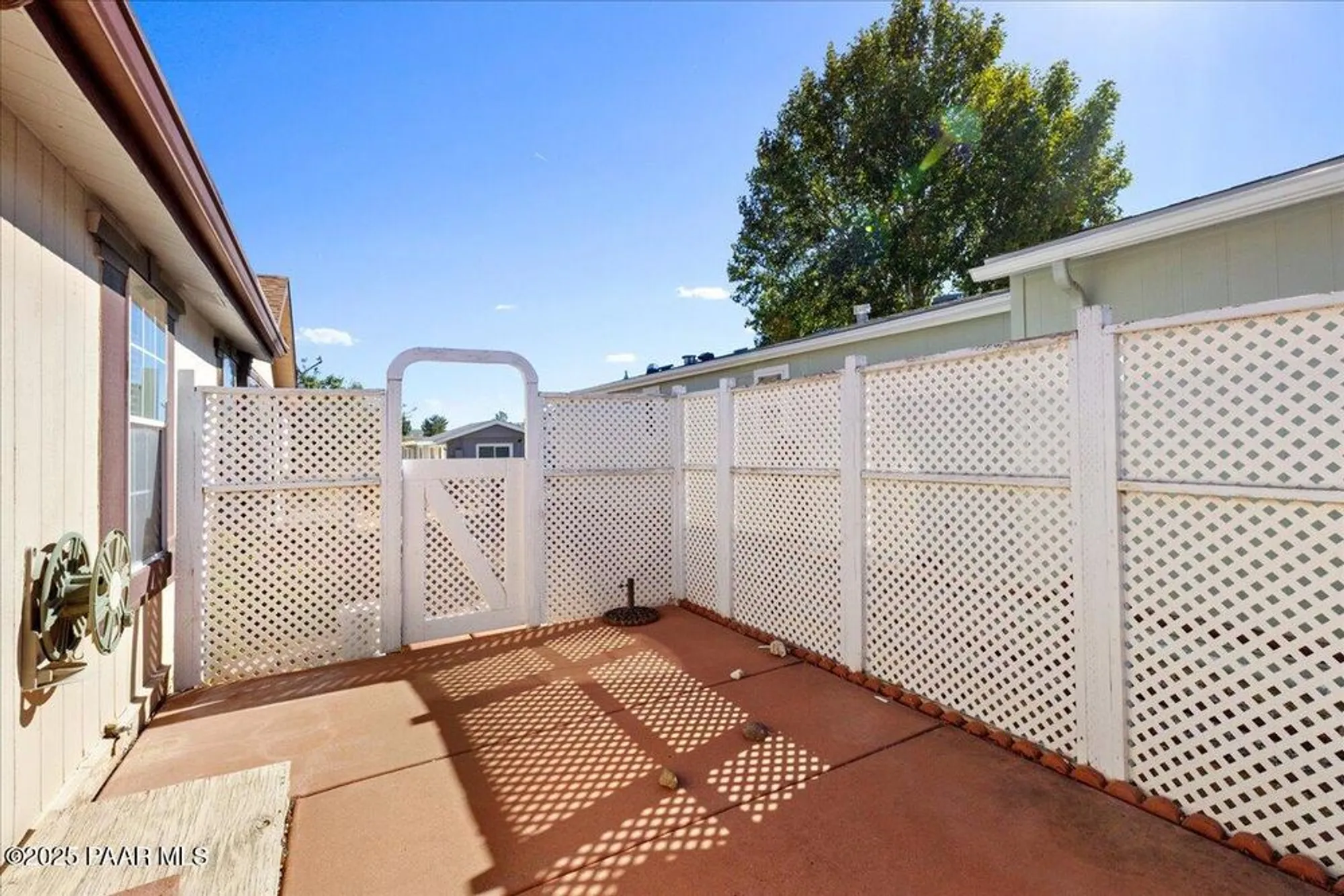 Property Slideshow image 25 of 28 | 649 n vermilion dr, Dewey-Humboldt, AZ, 86327