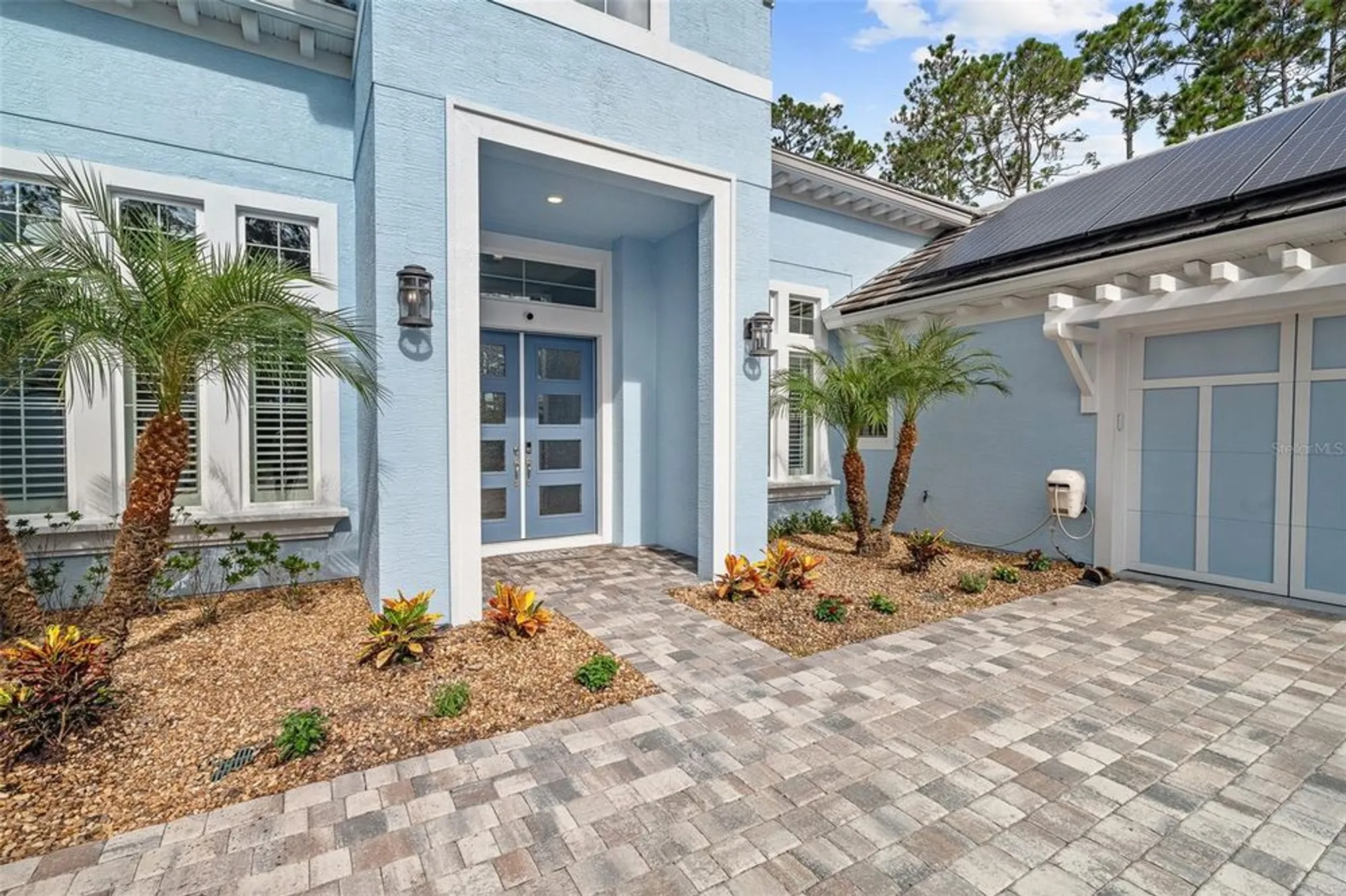 Property Slideshow image 3 of 100 | 998 downshire ln, Ormond Beach, FL, 32174