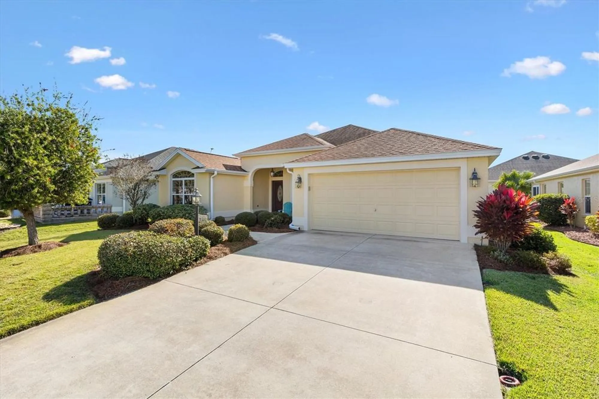 Property Slideshow image 4 of 42 | 3972 neighborly way, The Villages, FL, 32163