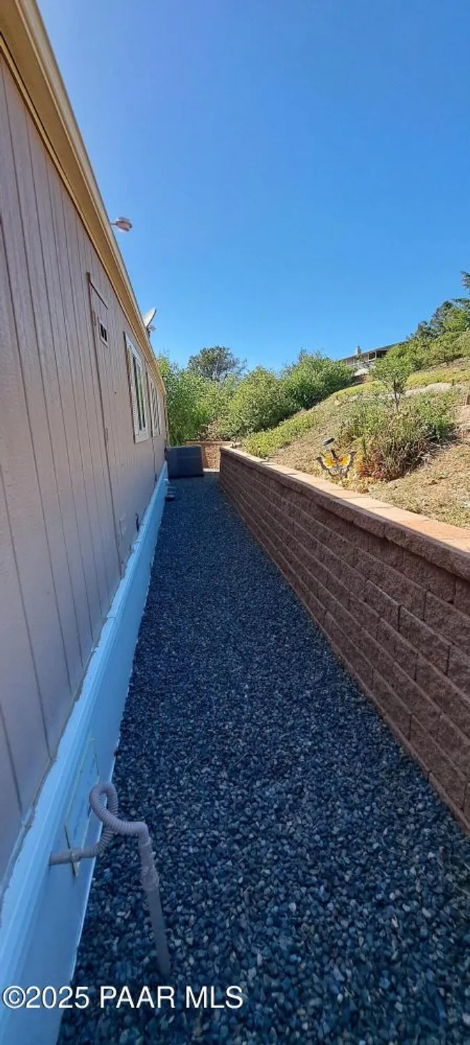 Property Slideshow image 28 of 38 | 2173 hillside ter, Prescott, AZ, 86301