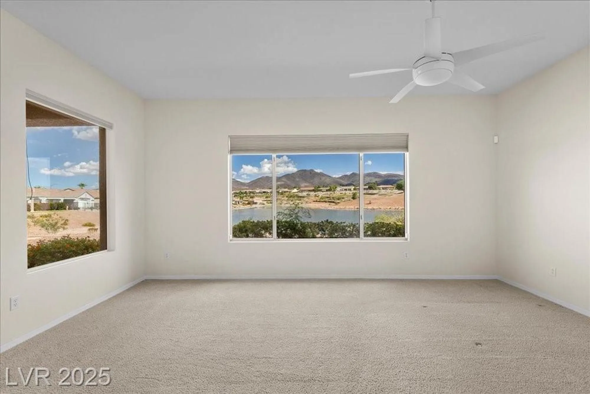 Property Slideshow image 24 of 45 | 2725 olivia heights ave, Henderson, NV, 89052